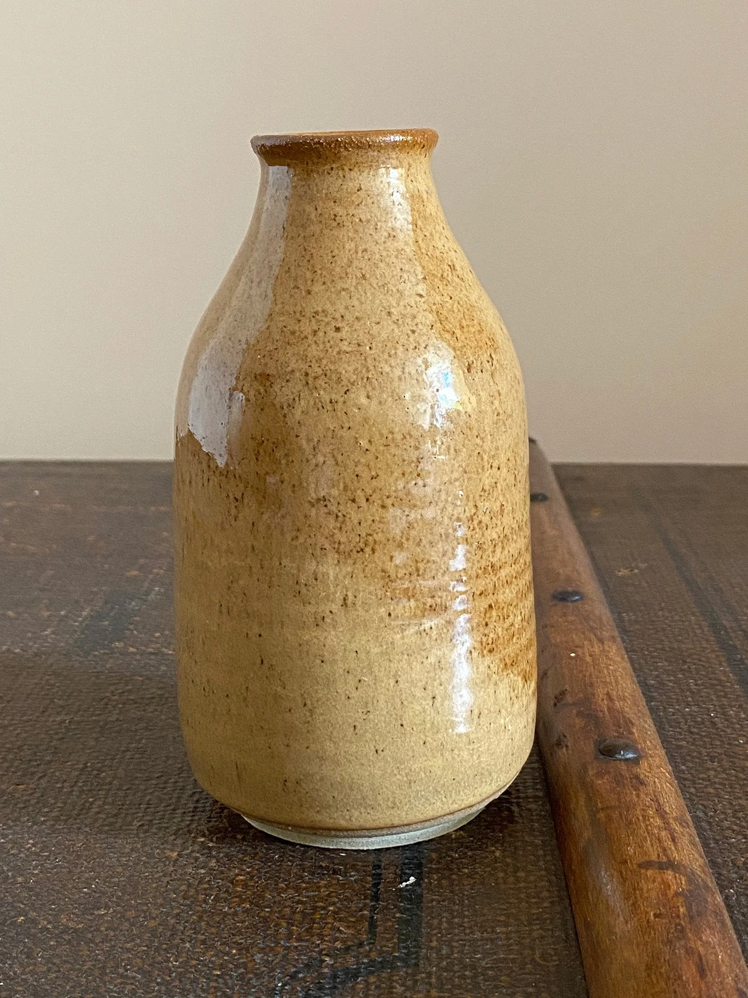 187. Tan Bottle Vase_.jpg