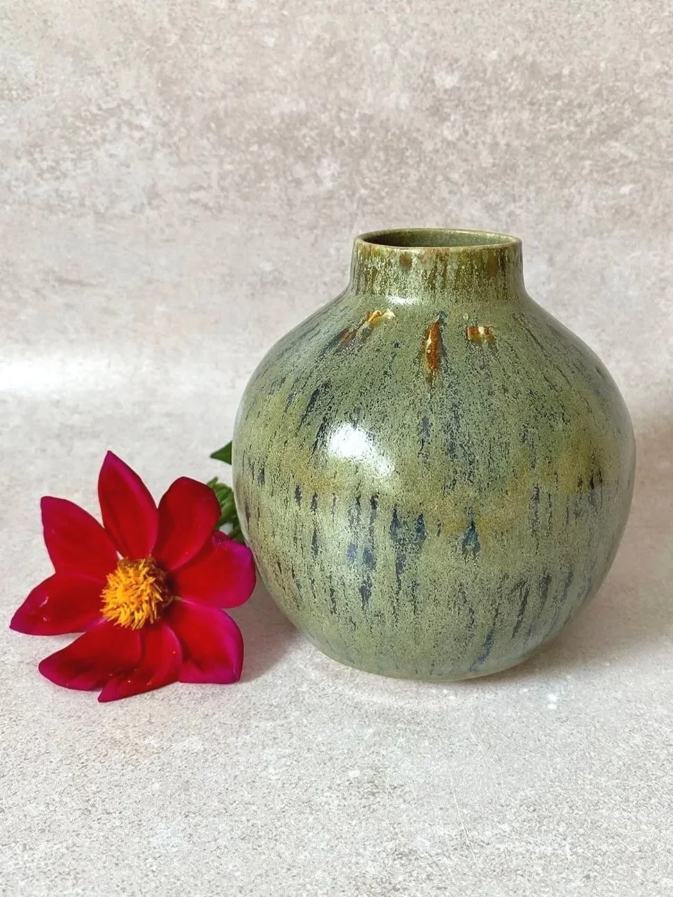 sage-green-vase.jpg