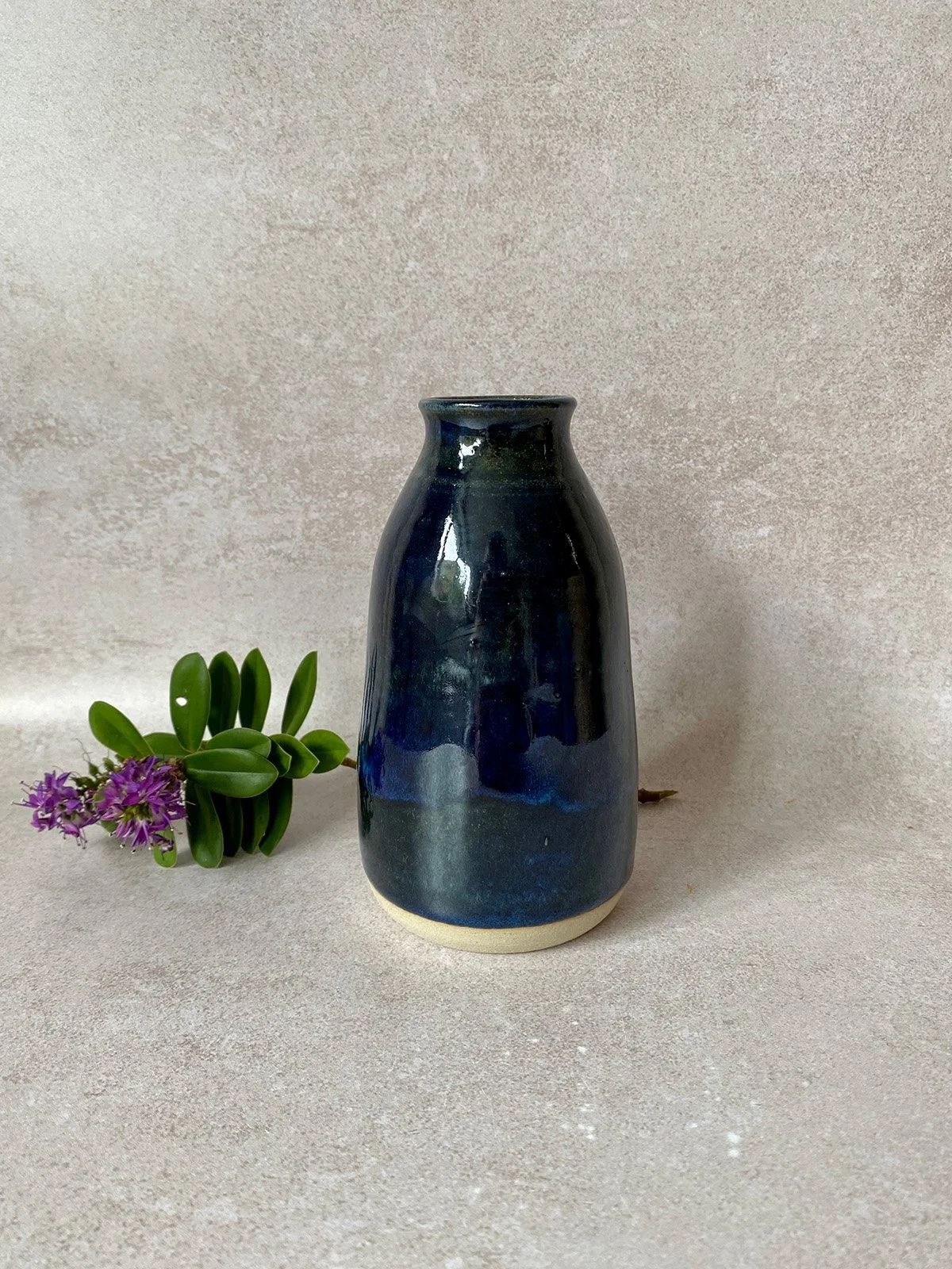 blue-vase.jpg