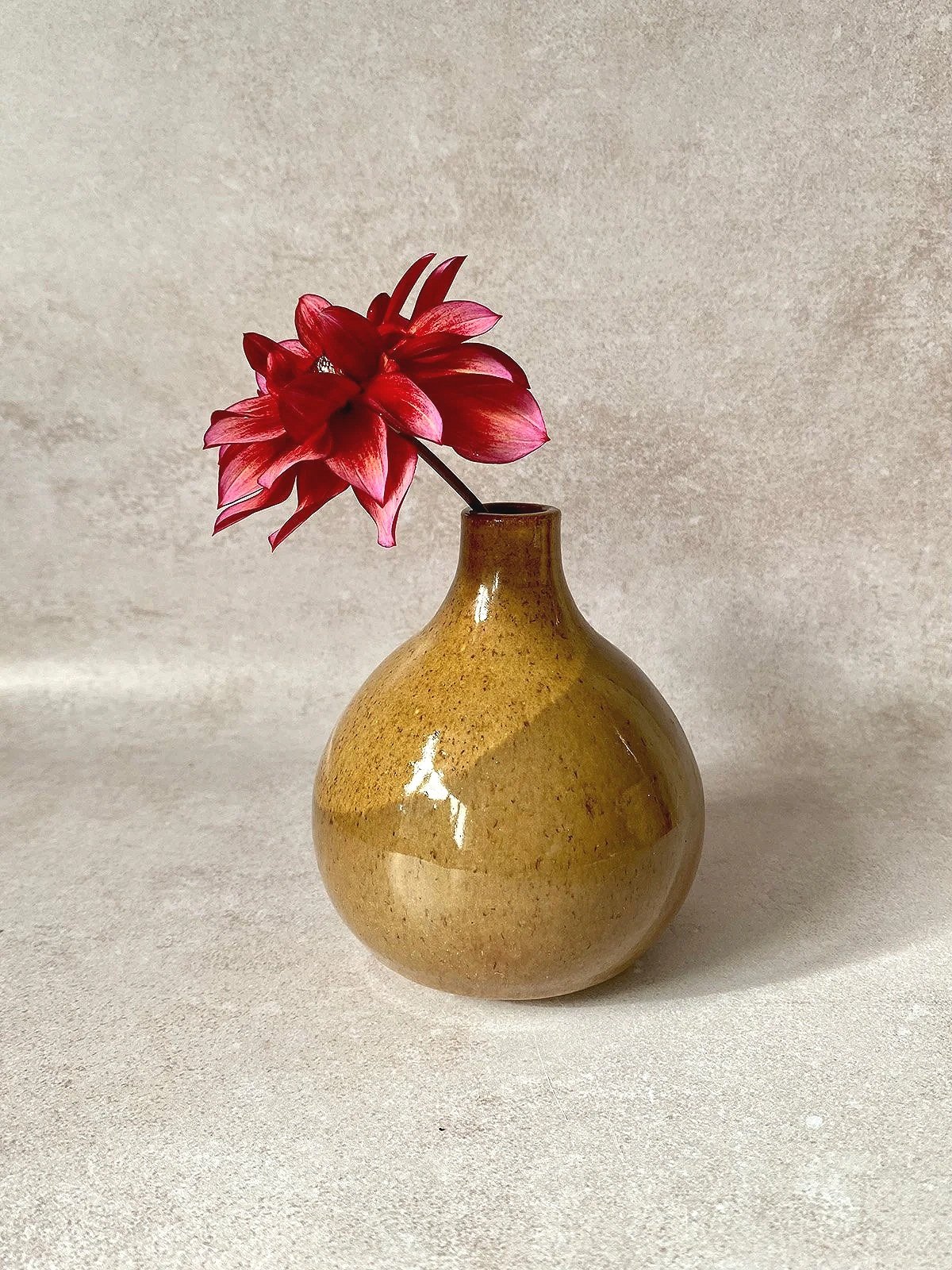 caramel-vase.jpg
