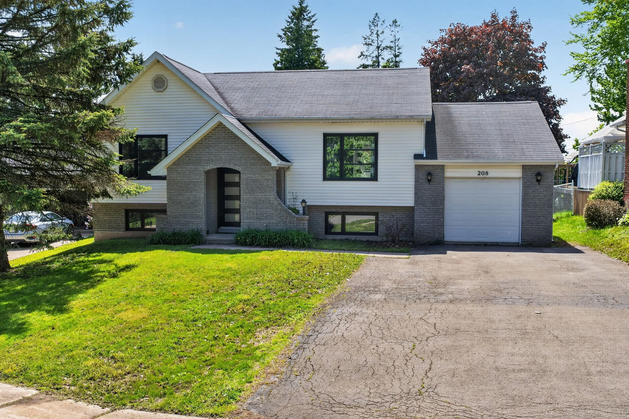 Available - 208 Columbus - MLS® System NB140998