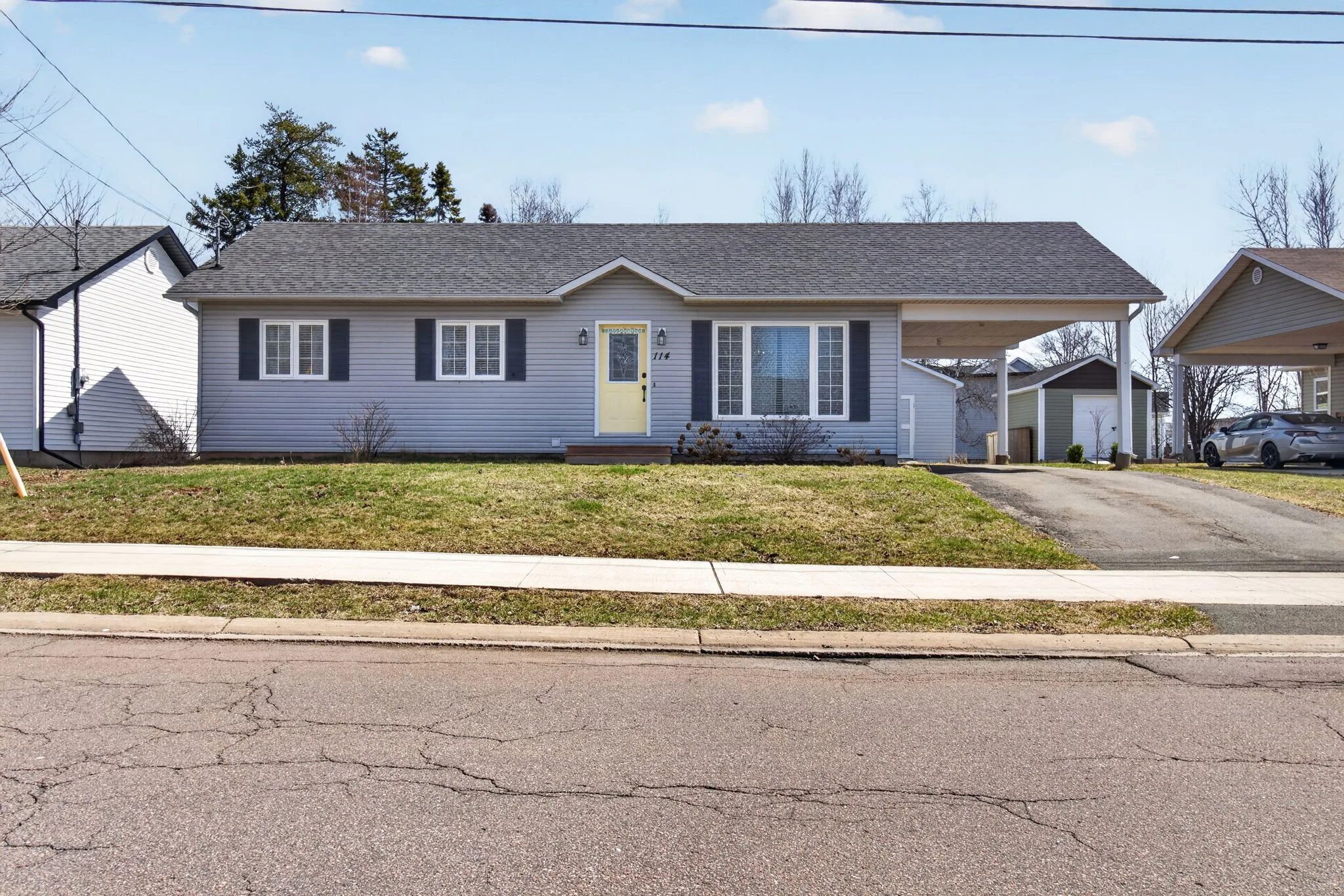ACCEPTED OFFER - 114 Dolbeau, Dieppe - MLS® System NB137564