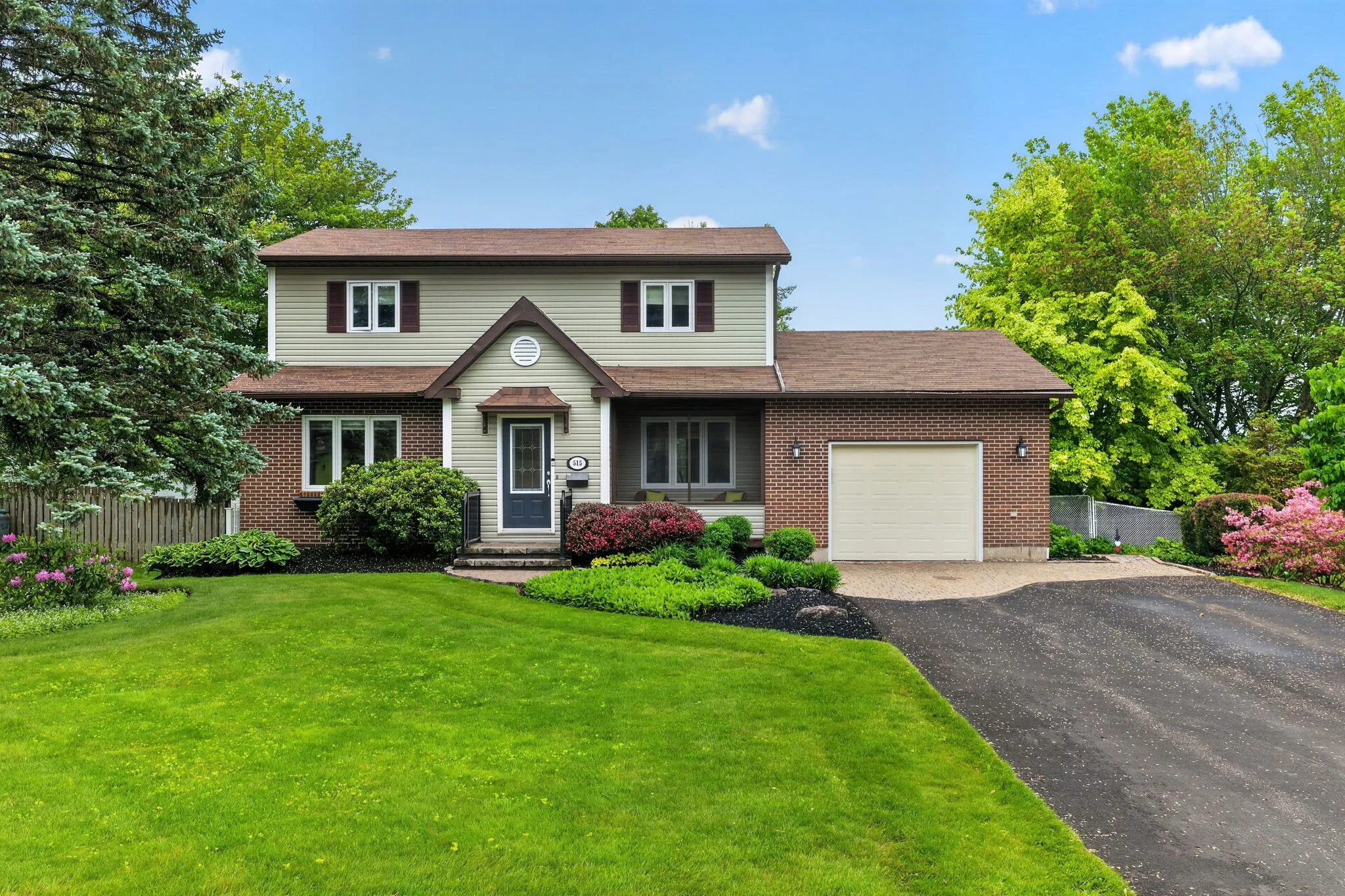Available - 515 Avant Garde - MLS® System 	NB142057