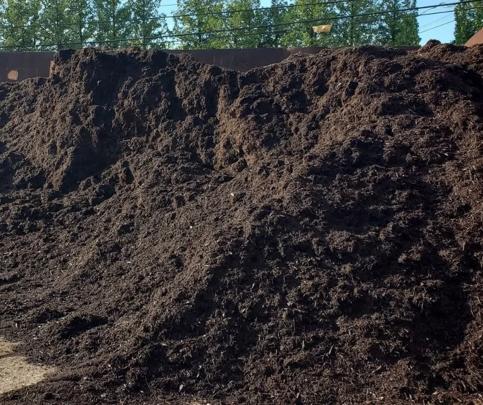 Bulk Brown Dyed Mulch