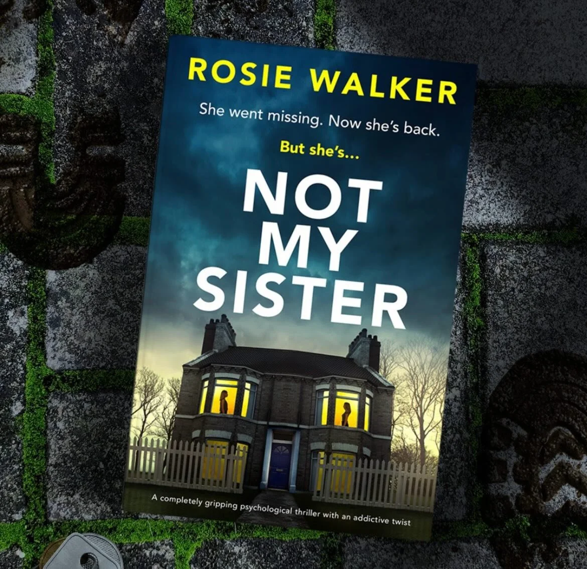 Big congratulations to @rosiejanewalker on her latest novel, Not My Sister! 📖 I'm so grateful for her guidance on my own writing project, so be sure to pick up a copy of this thrilling read now! 🖤