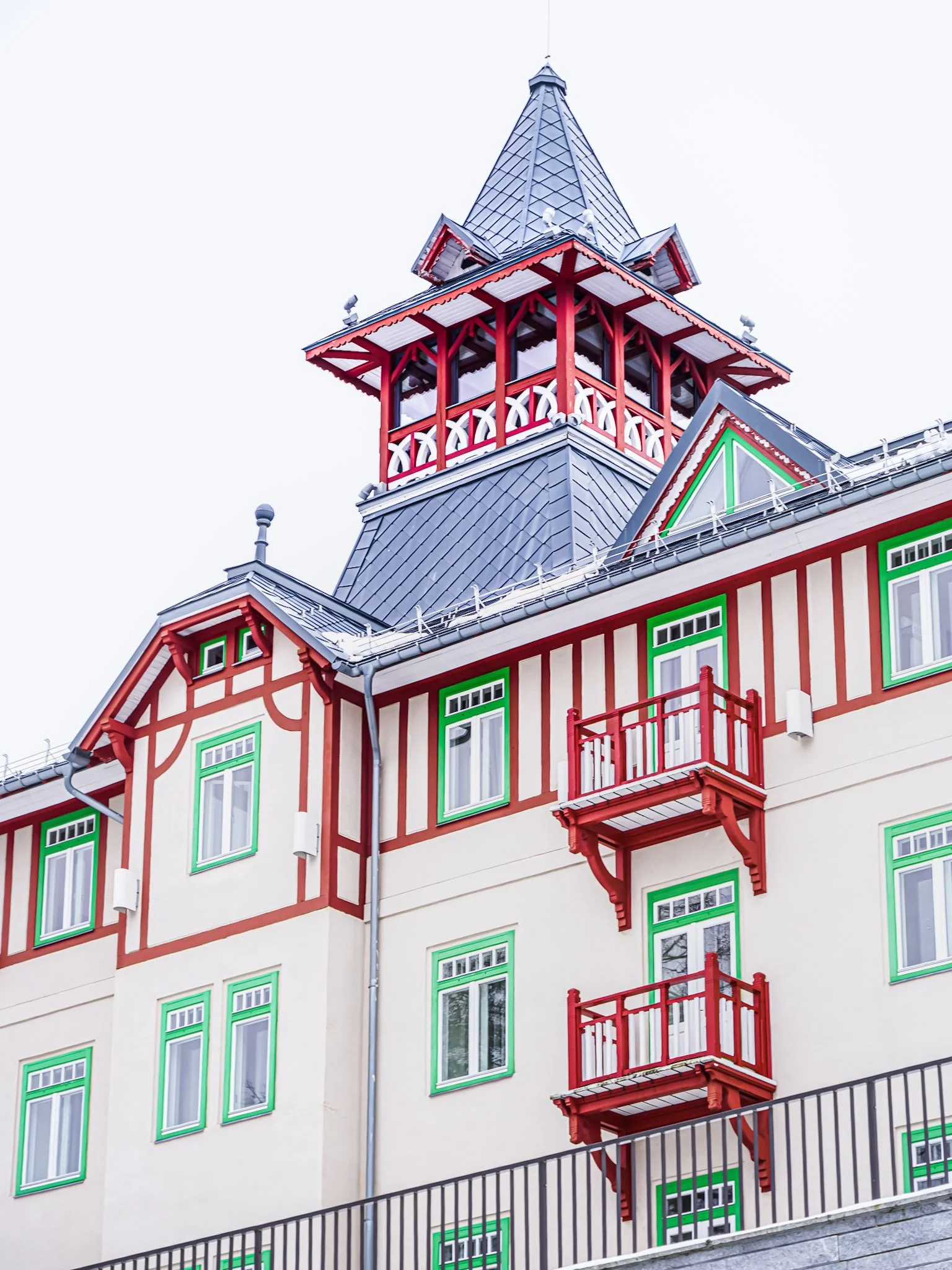 Accidentally Wes Anderson