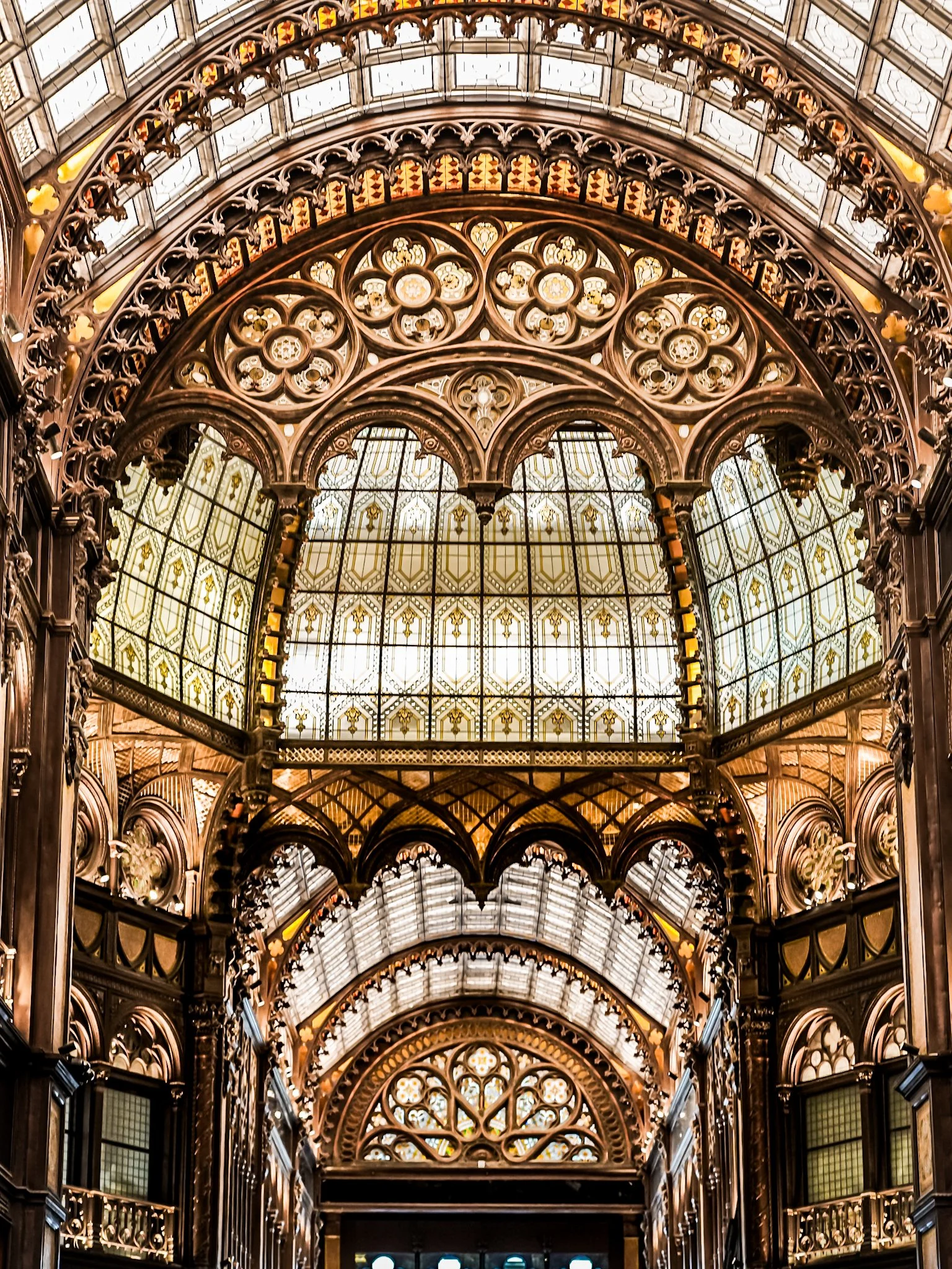 RmariusB Udvar 10.jpg