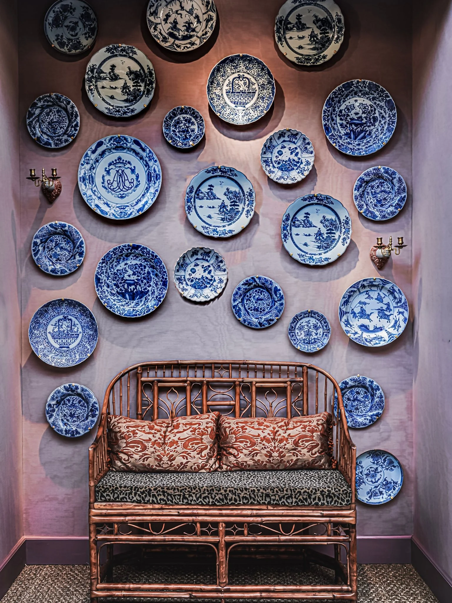 RmariusB for Vanderven Oriental Art