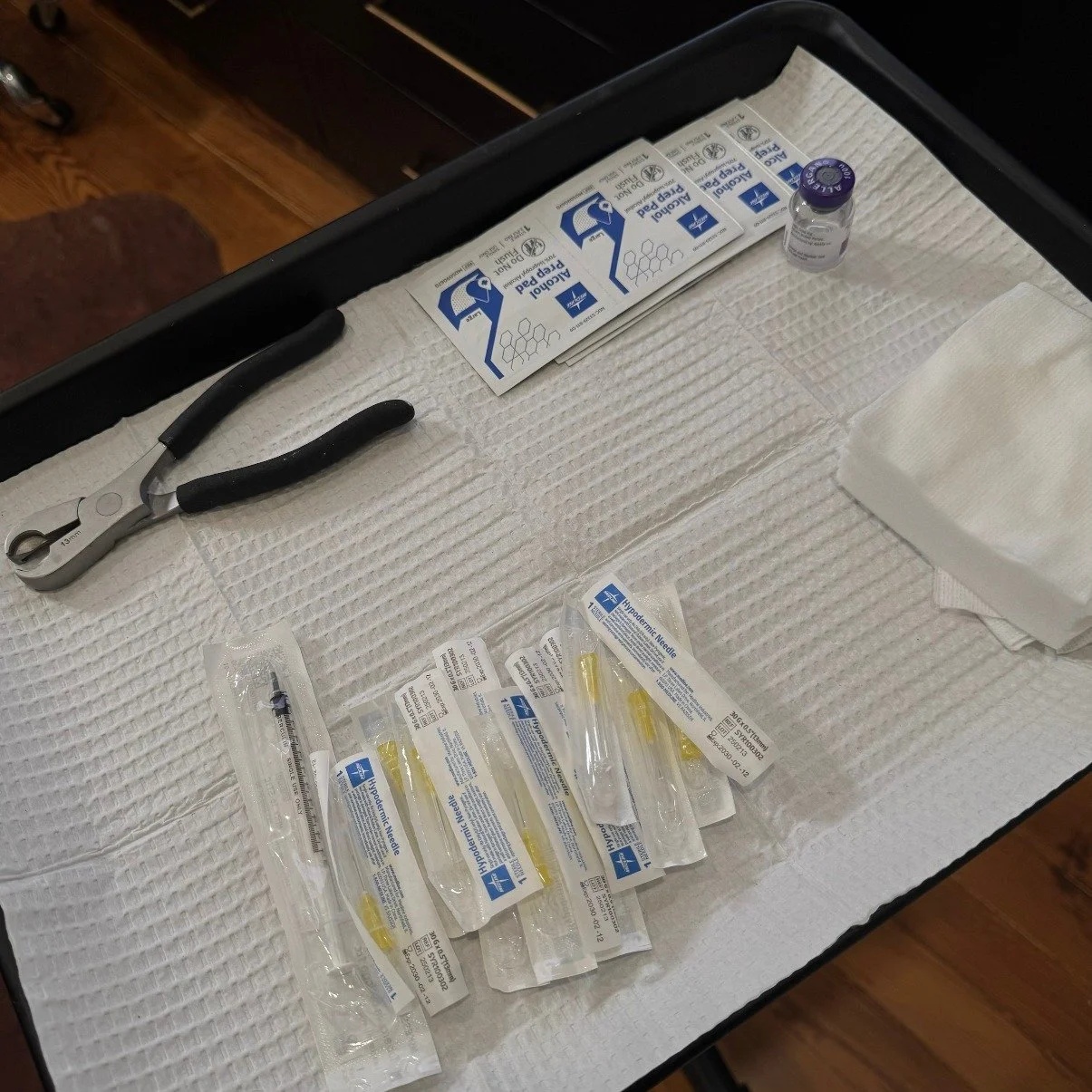 ✨ Treatment Tray Details ✨

There&rsquo;s just something about a fresh treatment tray 🤍

Every appointment at Lone Star Aesthetics is carefully prepared with intention, precision, and attention to detail because your experience matters just as much 