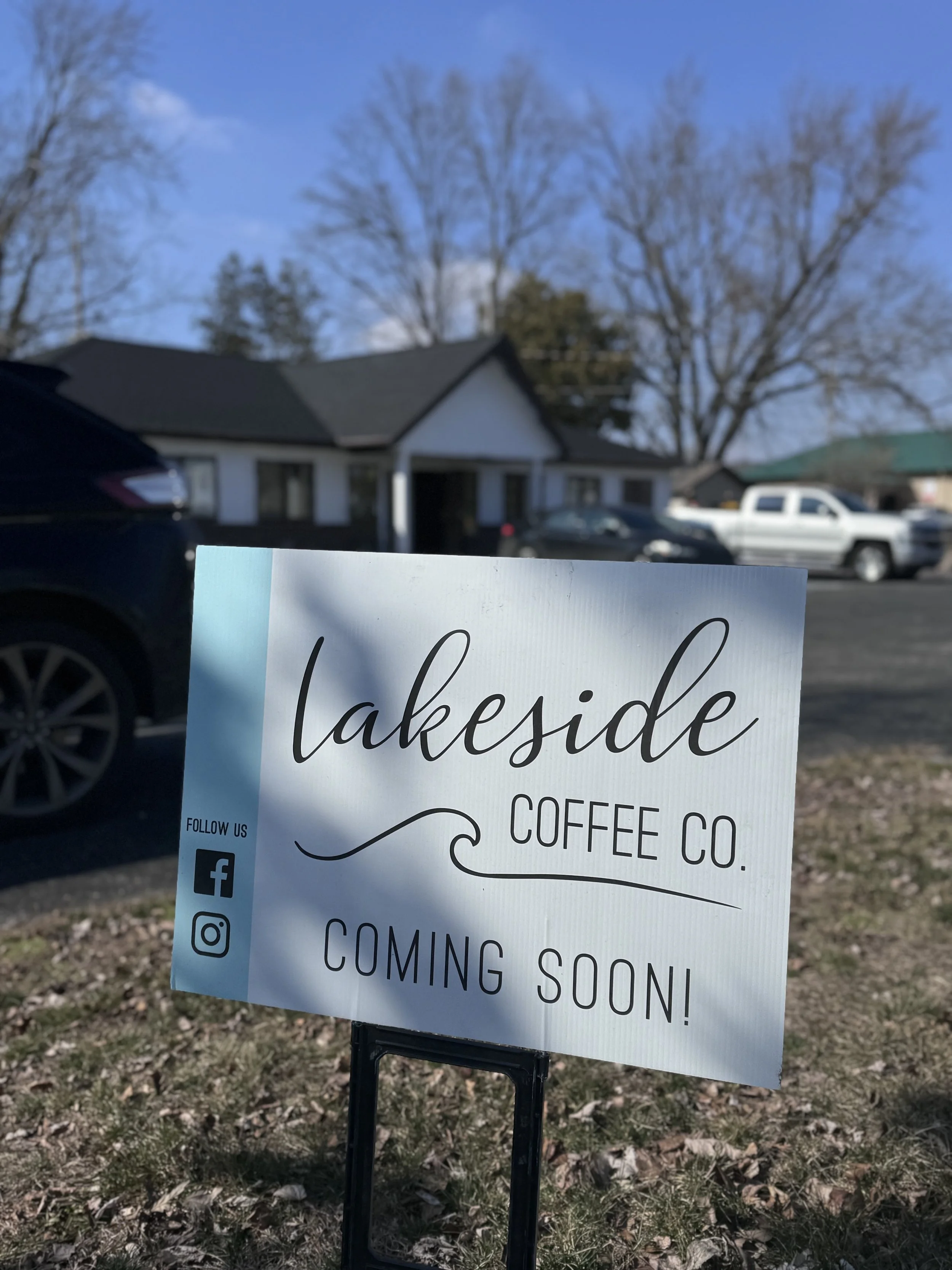 yard sign syracuse indiana