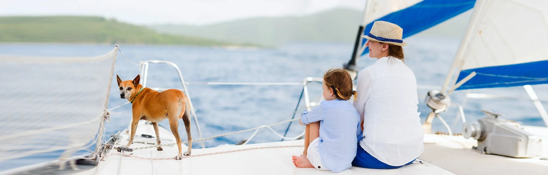 We are here for you through every season.
Whether establishing a college savings plan
or building a retirement portfolio,
we will navigate the journey with you.