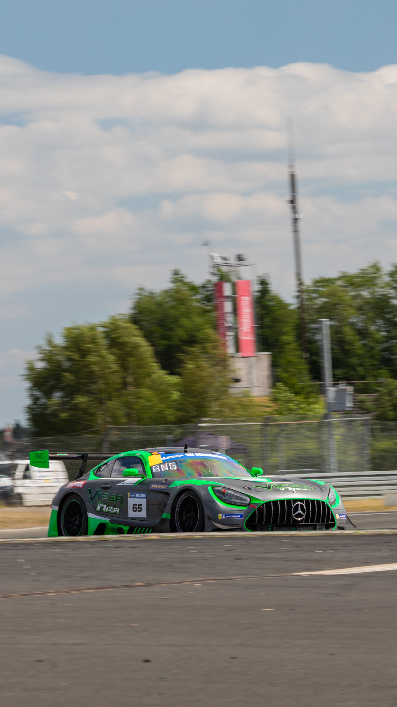 24h-series-nbr-album-4246.jpg