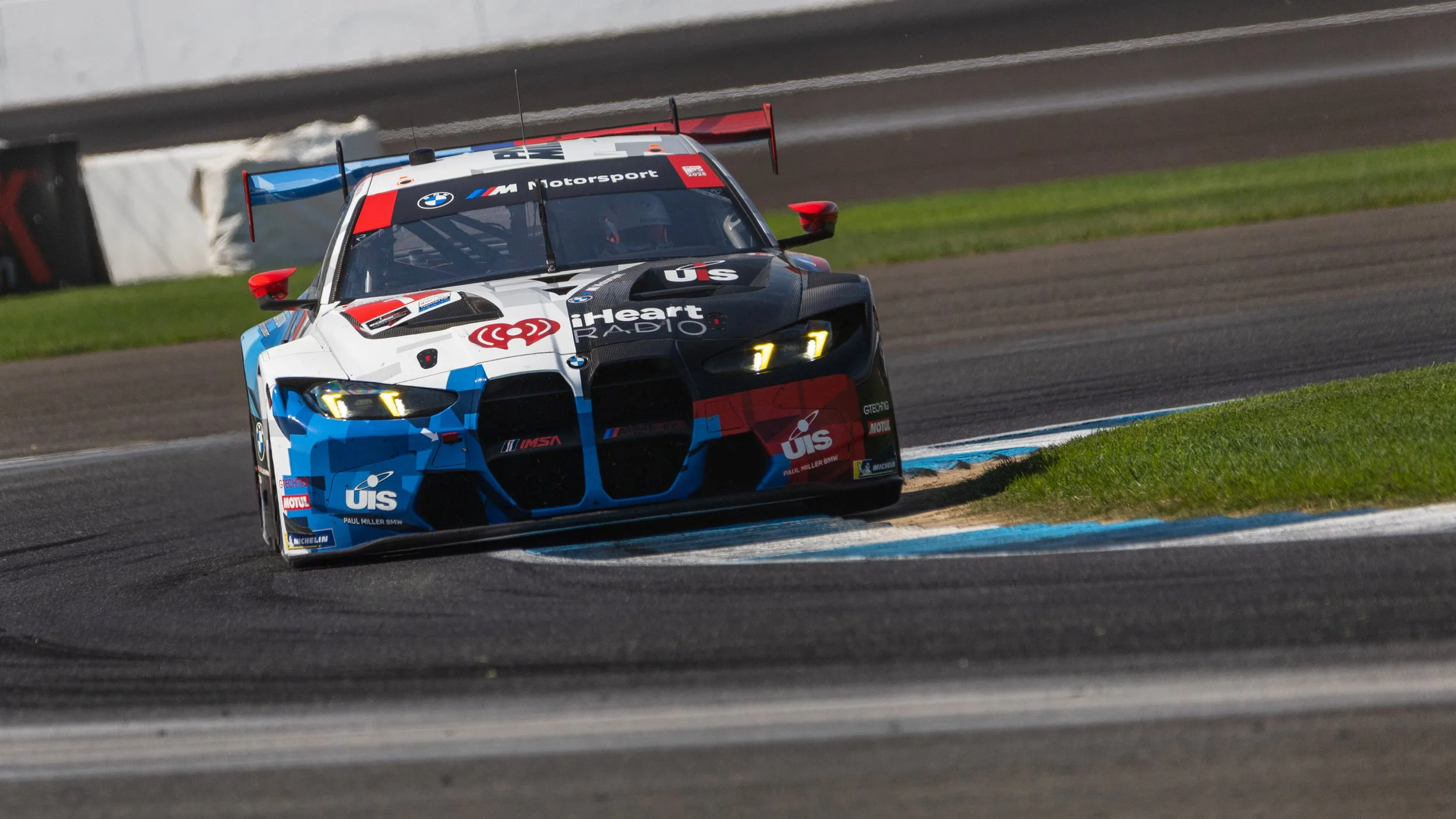 imsa-album-3.jpg