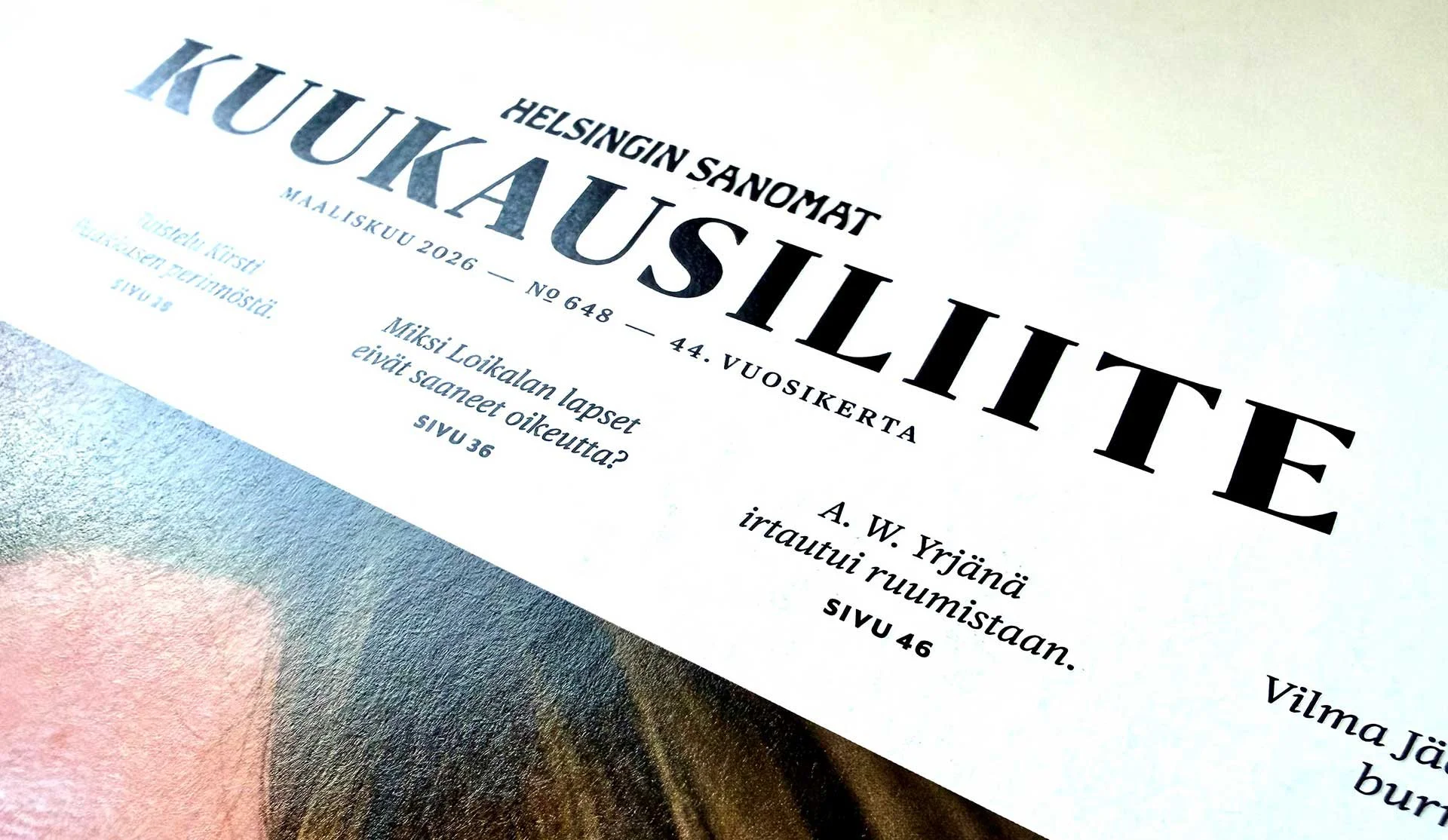 A. W. Yrjänä Hesarissa ja Huomenta Suomessa