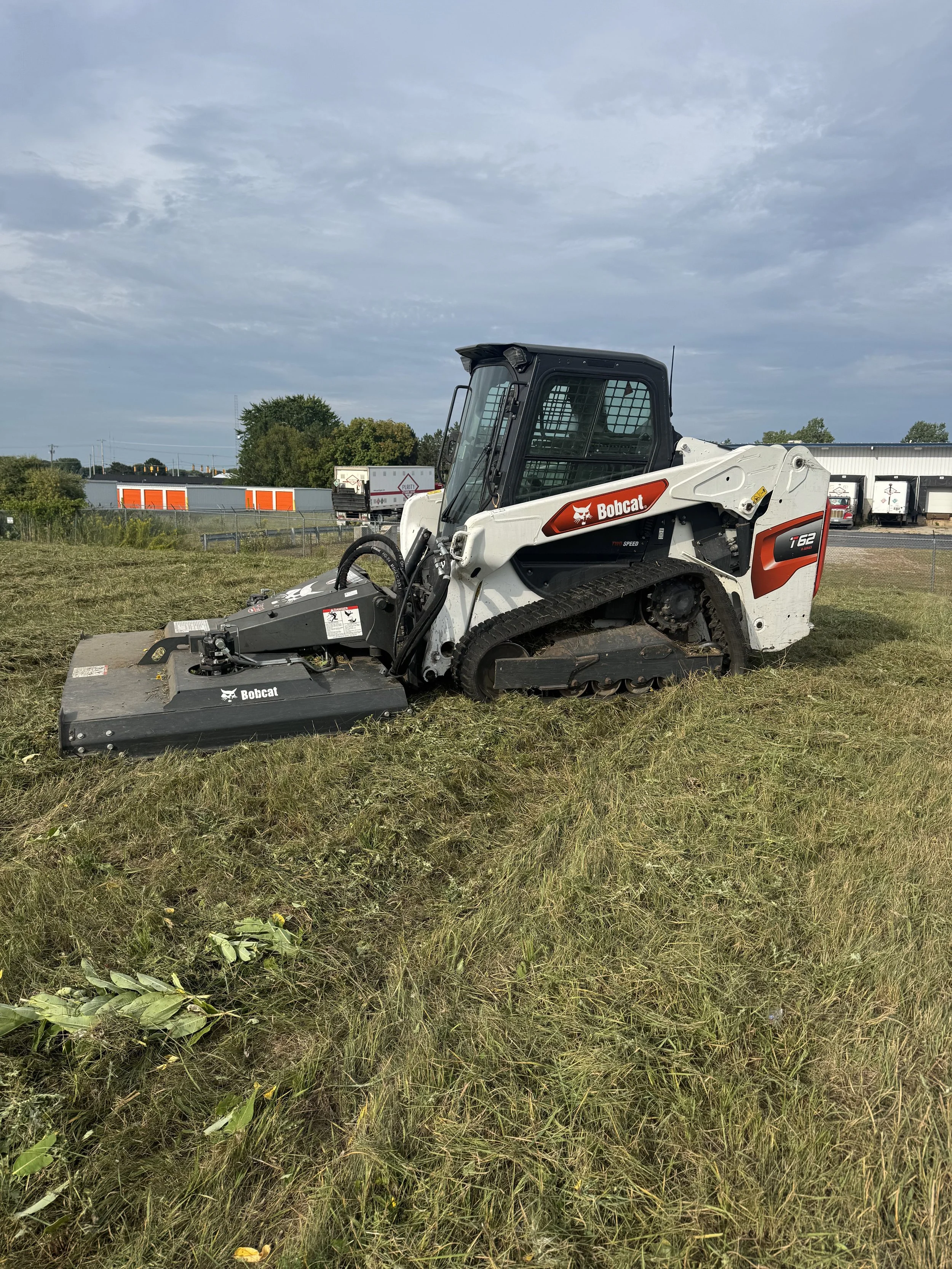 Bobcat T-62 Skid Steer