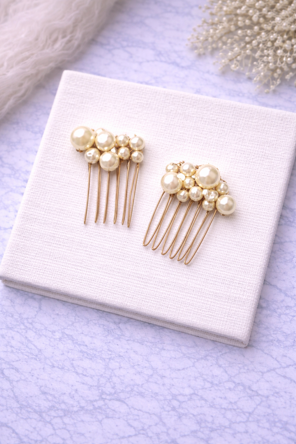 Mini Pearl Cluster Combs