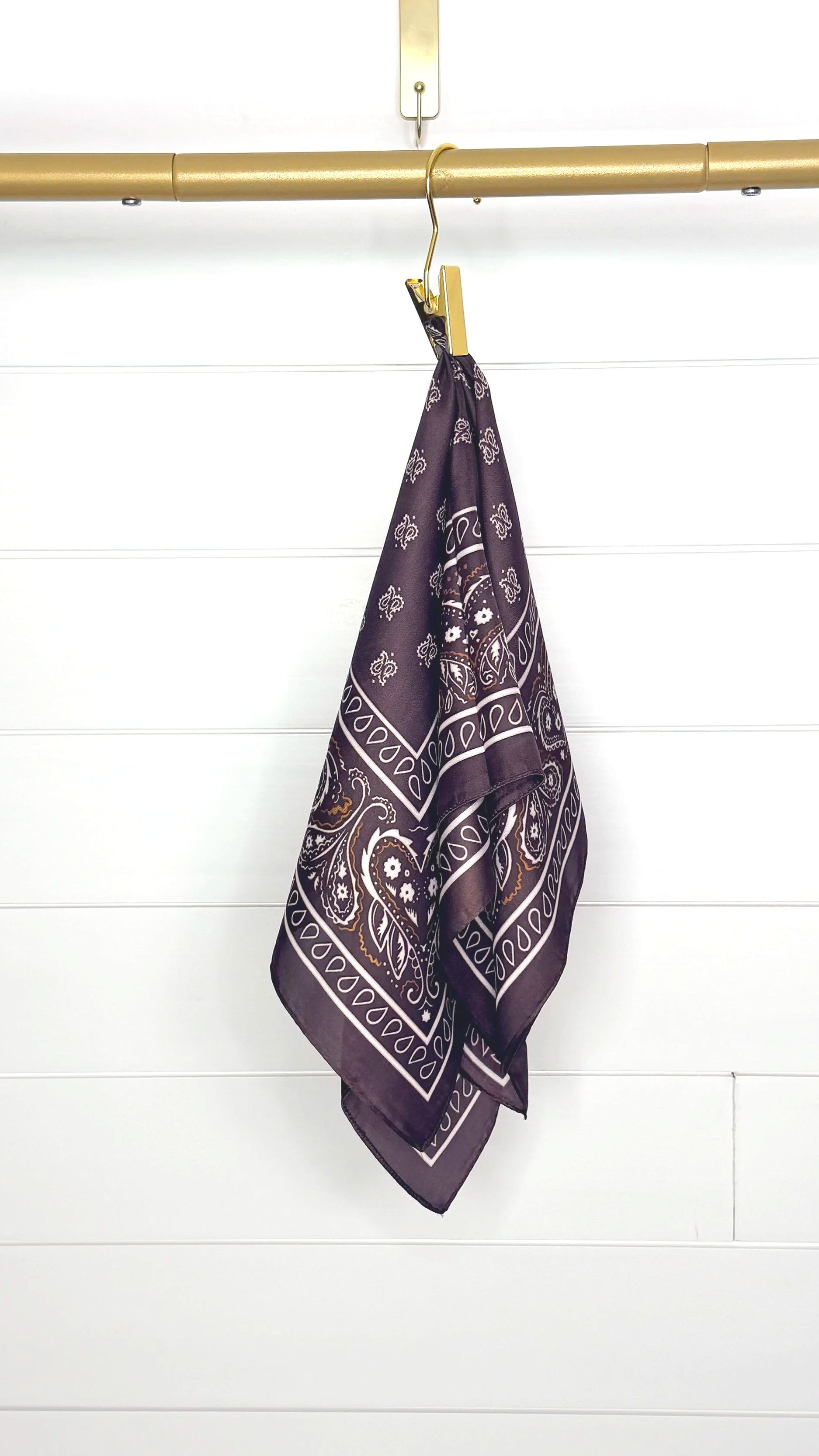 Chocolate and Cream Scarf