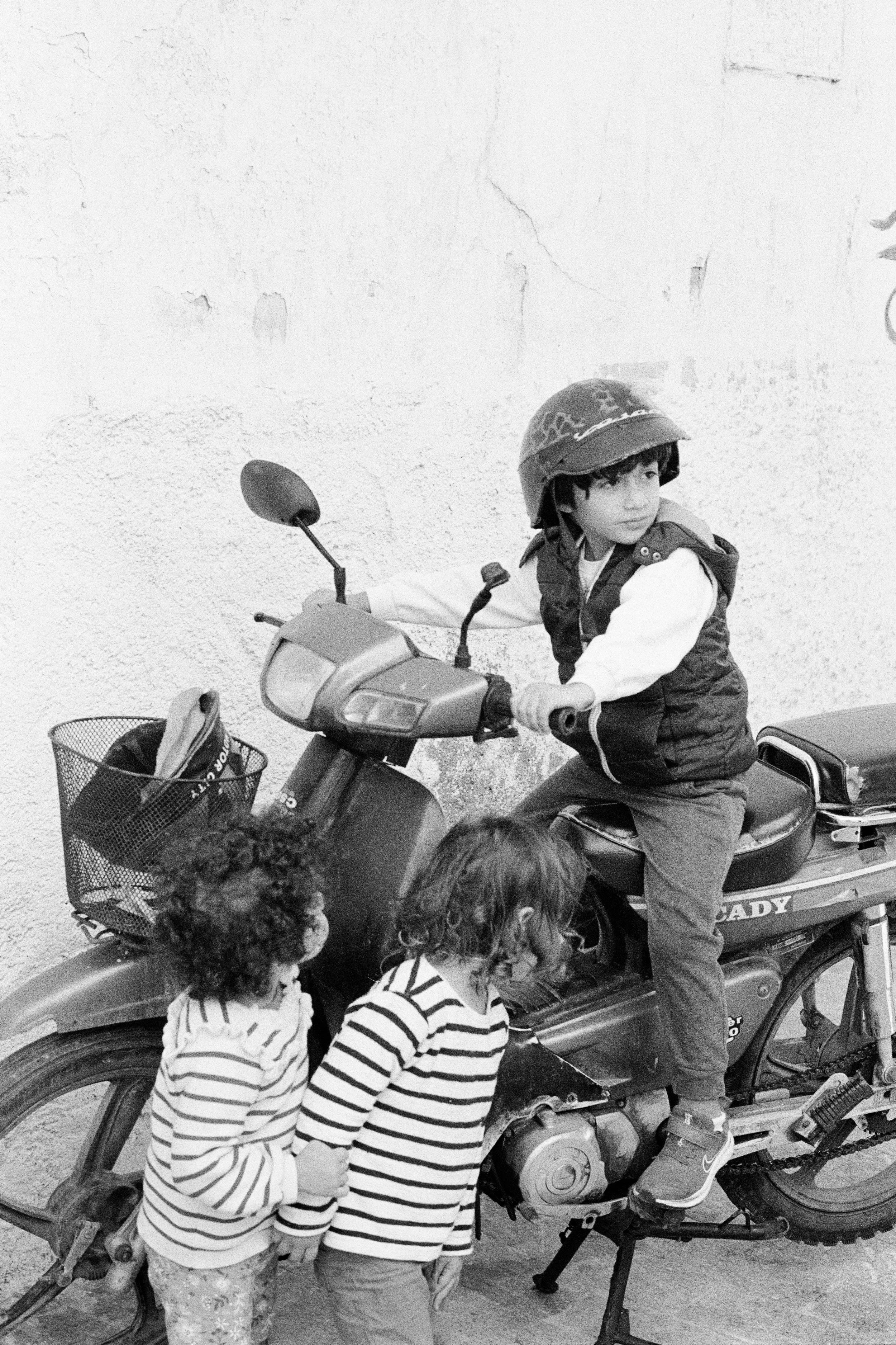 Barn på sykkel_edit.jpg