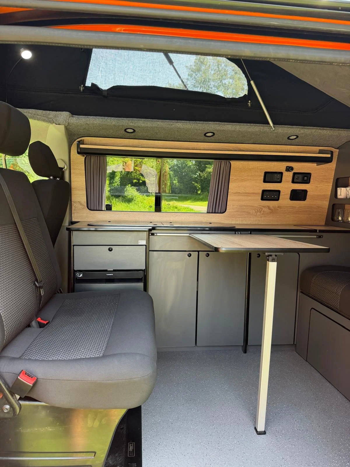 T6 Interior 