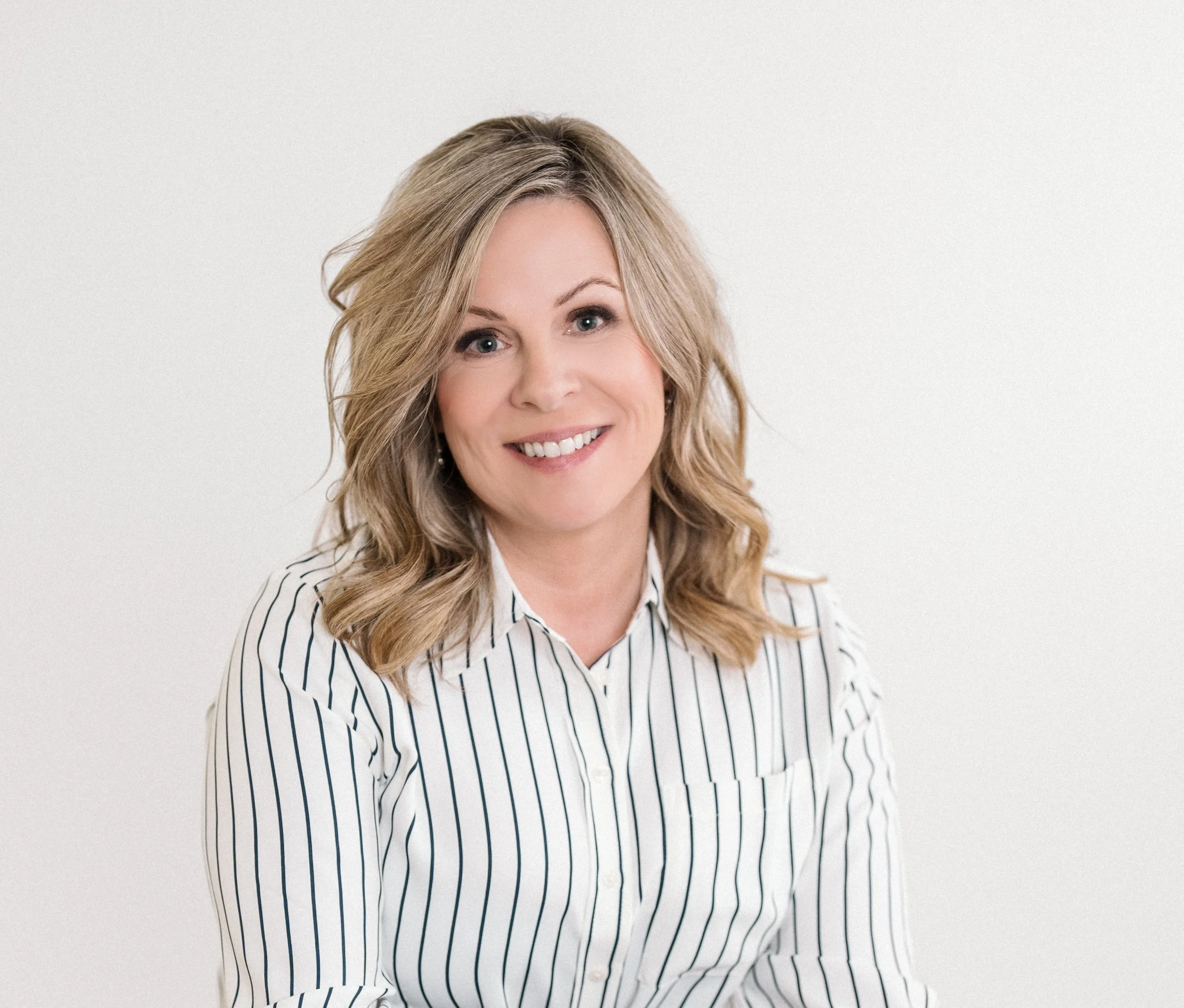 Meet Casie Schellenberg your Virtually Ideal Weight Loss Clinic Owner and Lead Coach