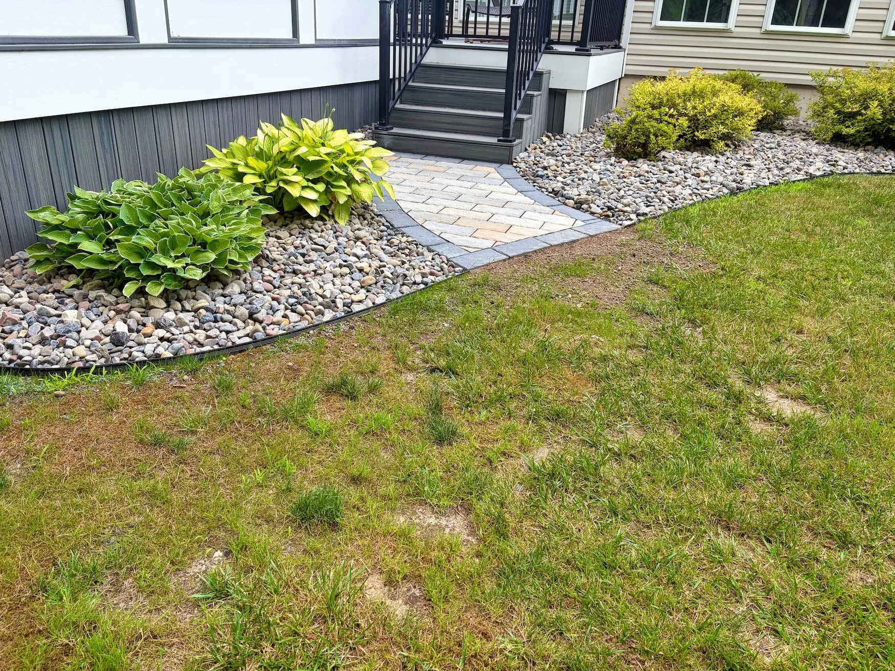 Short walkway created by Pines and Pavers in Central New York.