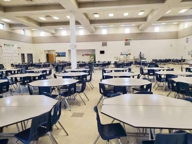 Middle-School-Cafeteria-9.jpg