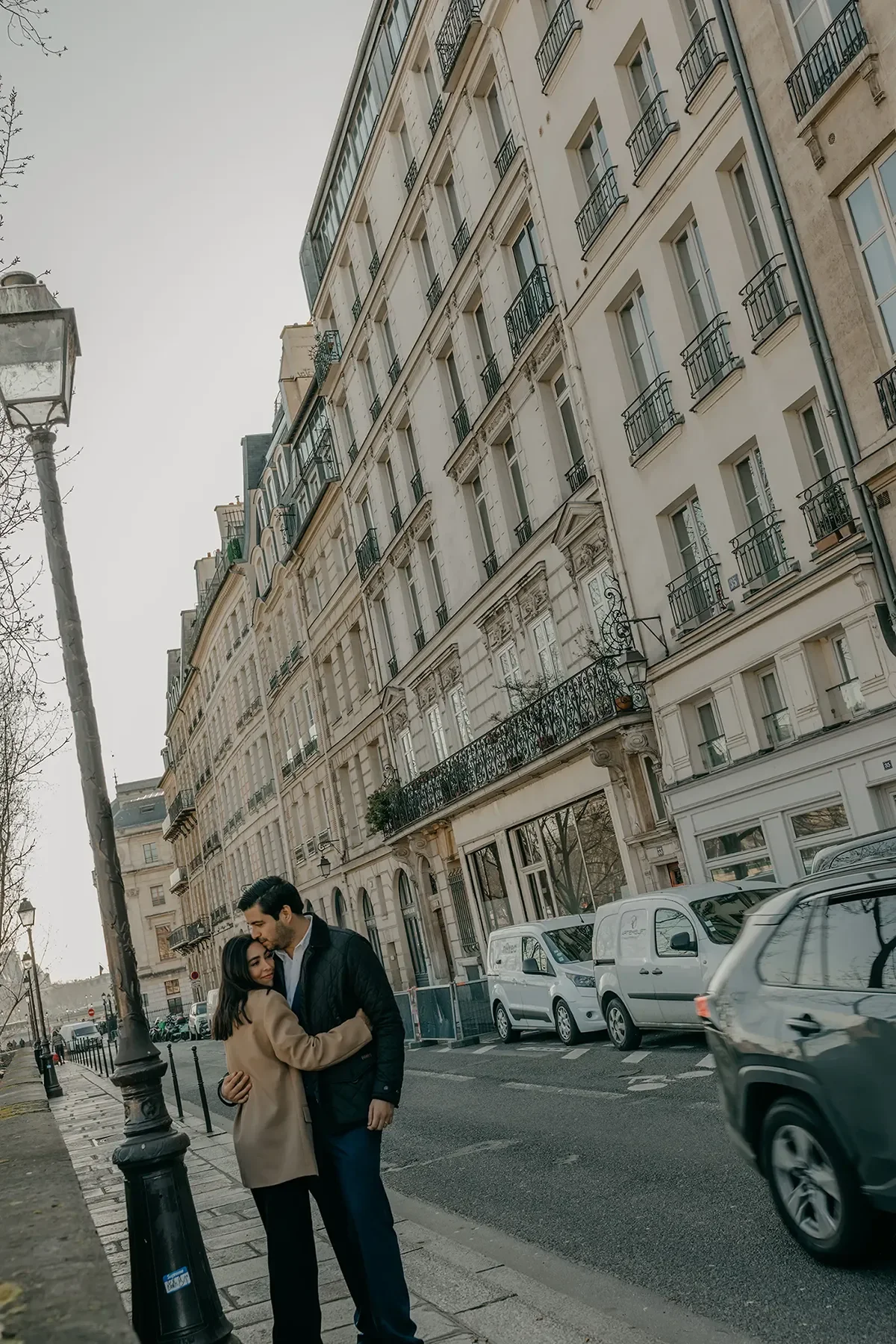 Paris Romantic Couple Buildings.webp