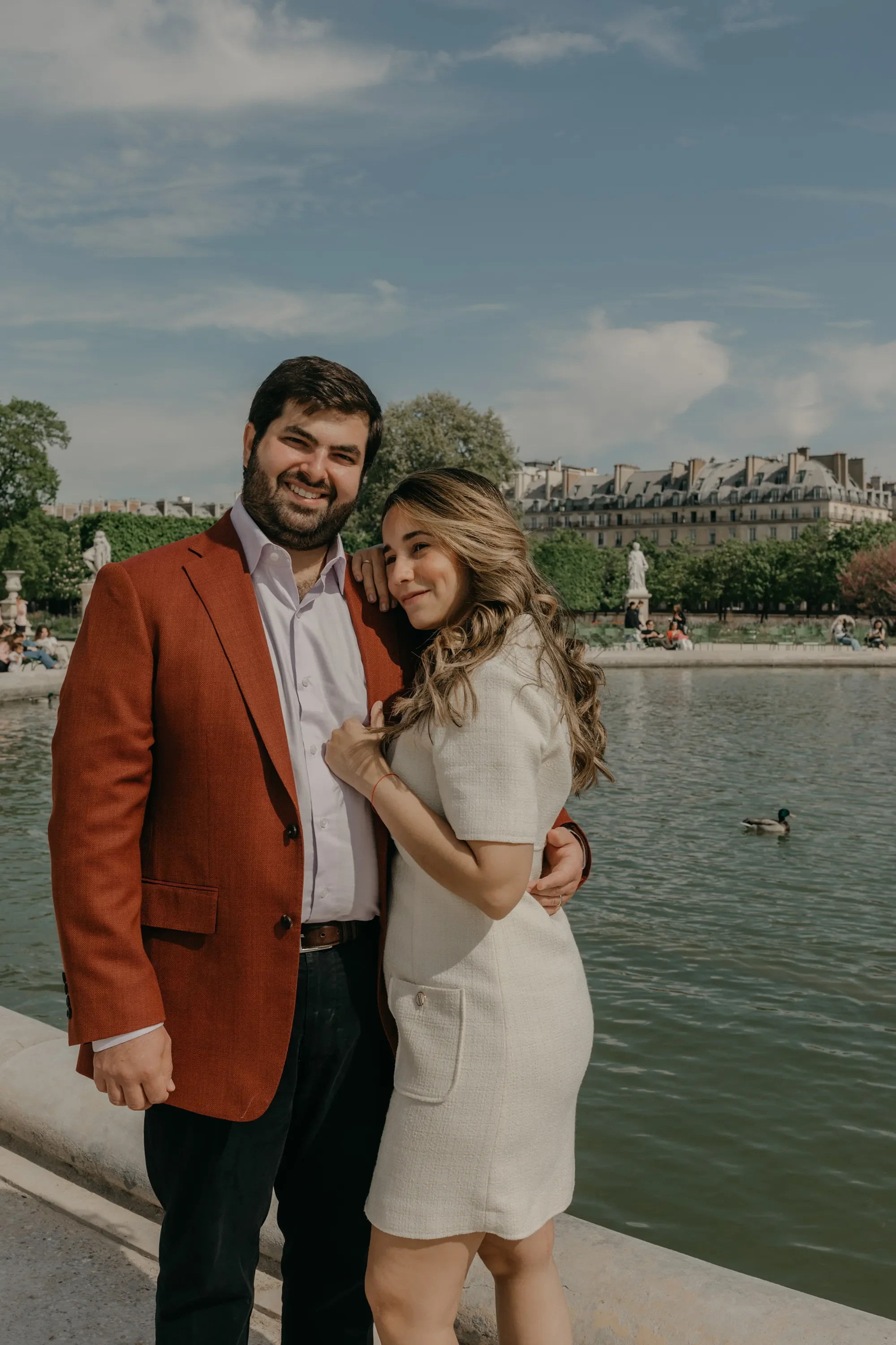 Couple Jardin desTuileries.webp