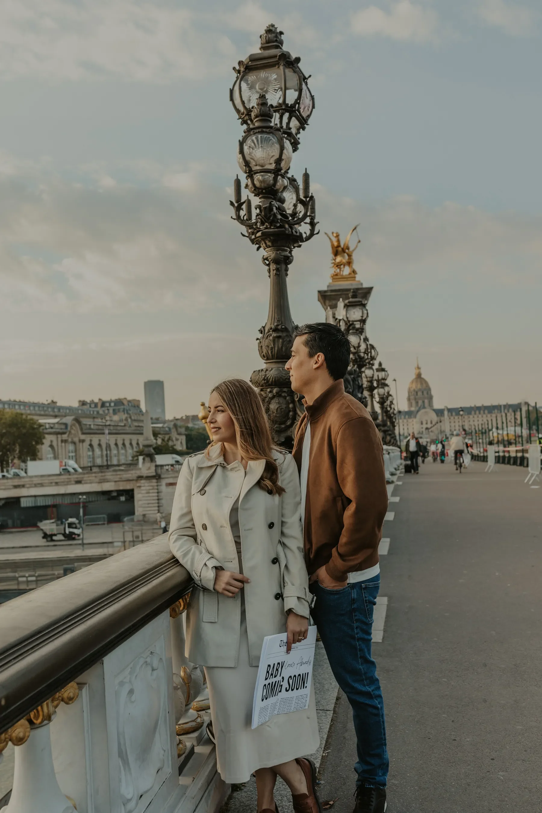 Pregnancy Photo Paris Pont.webp
