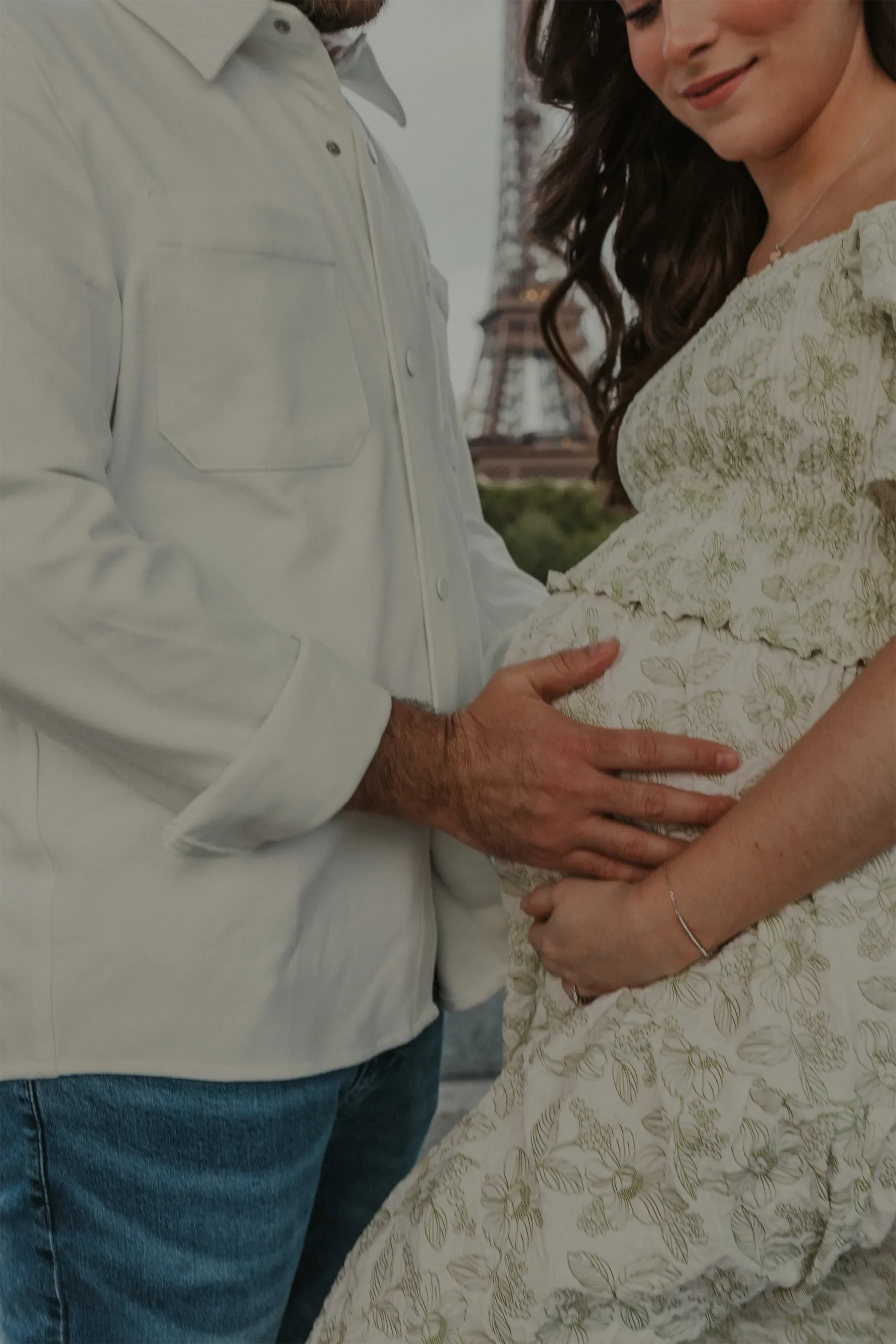 Pregnancy Photo Paris.webp
