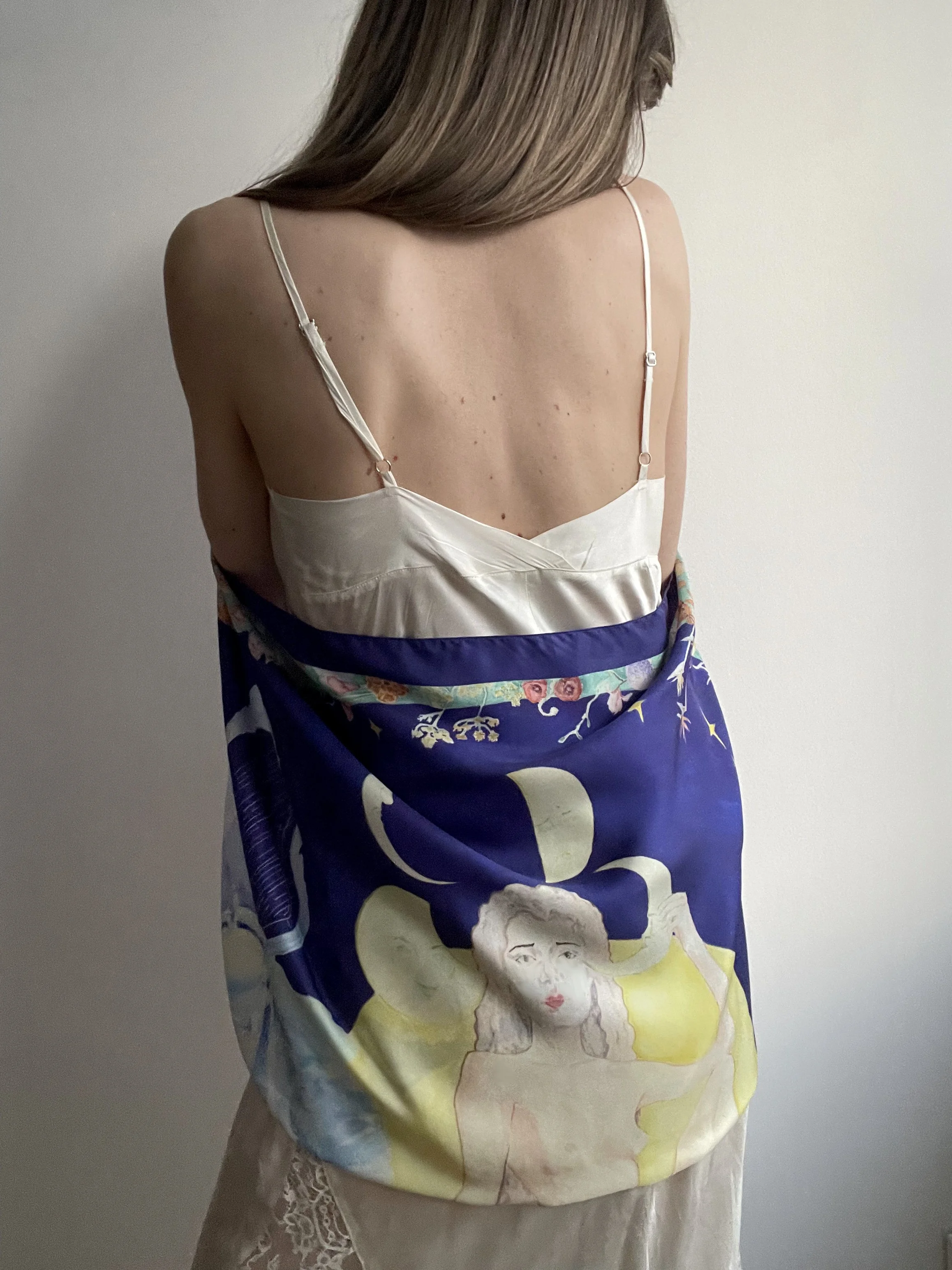 Gifts_for the_moon_me6.jpg