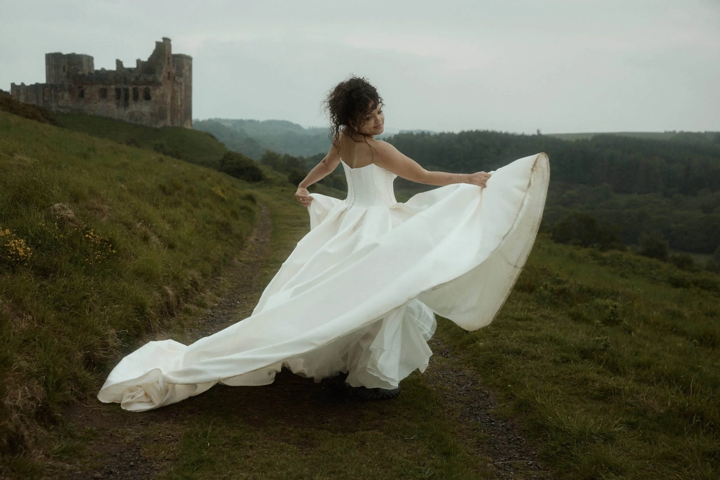 Luxury-Wedding-Planning-Clementine&Co-Wedding-Events-Borthwick-Castle-Midlothian-Scotland-Sydney&Isaac-519.jpg