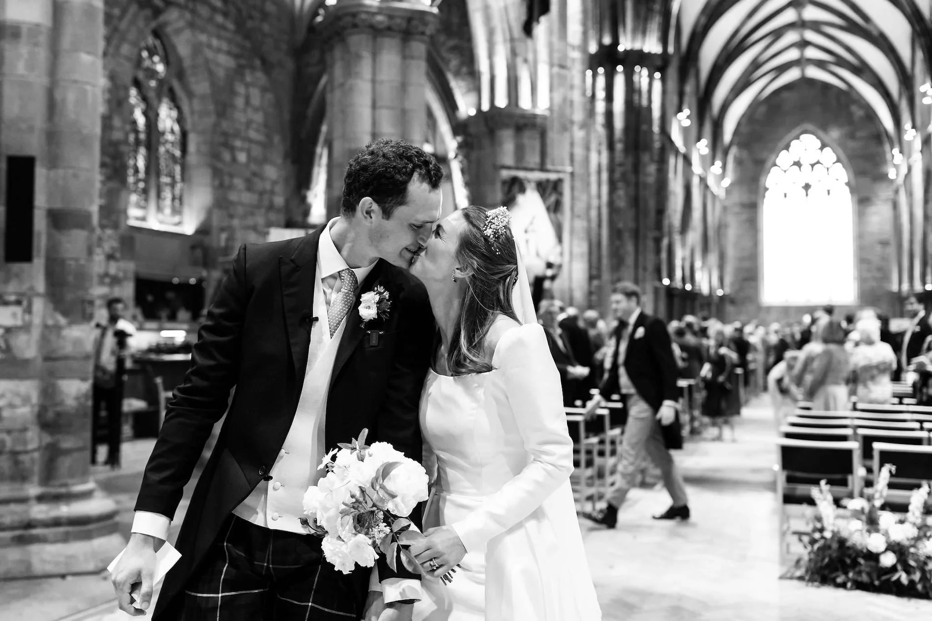 Luxury-Wedding-Planner-Clentine&Co-Wedding-Events-Marquee-at-Home-Marina&Alexander-211.jpg