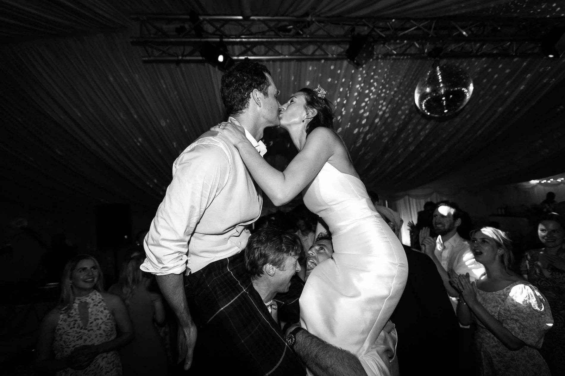 Luxury-Wedding-Planner-Clentine&Co-Wedding-Events-Marquee-at-Home-Marina&Alexander-826.jpg