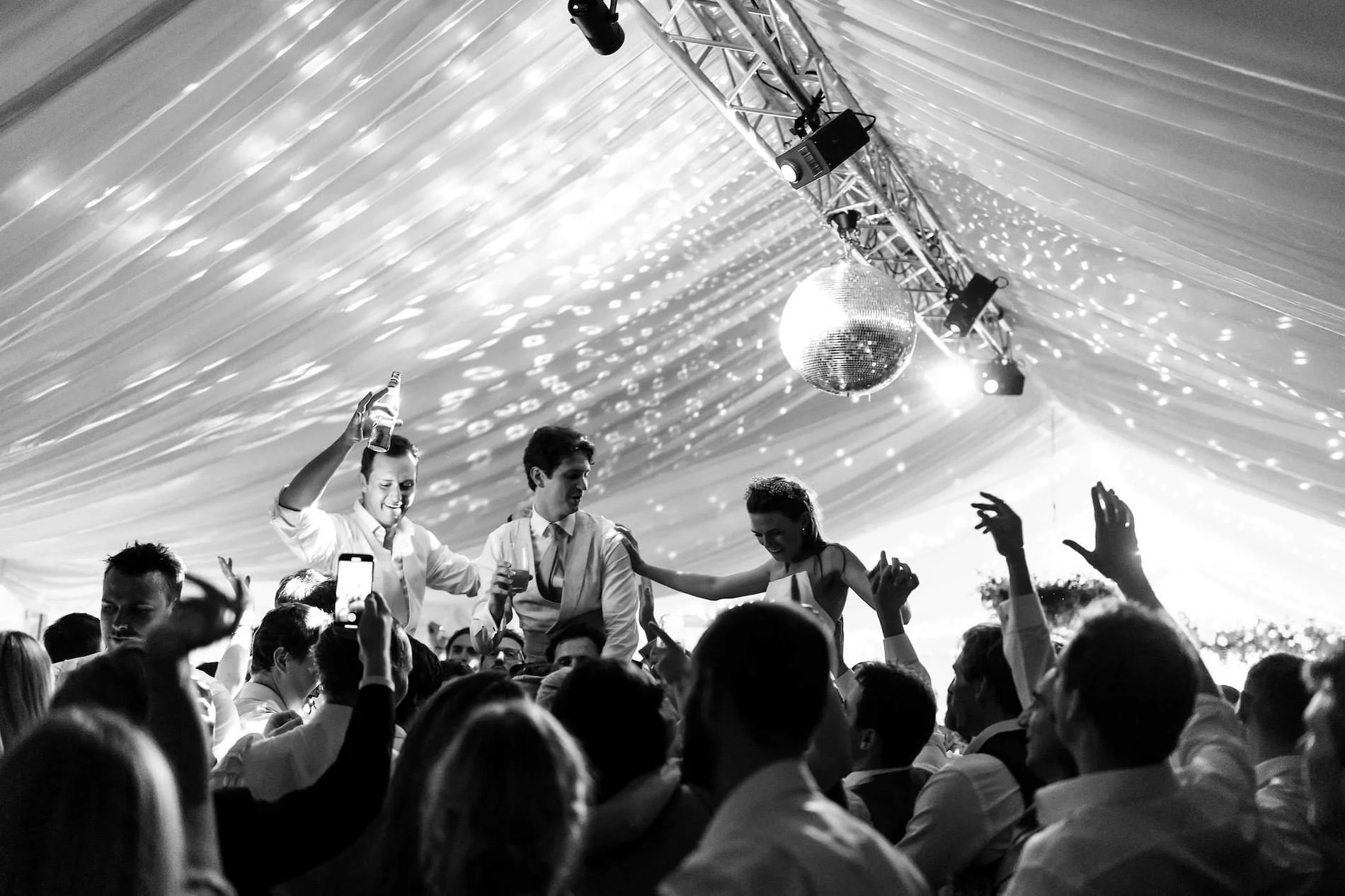 Luxury-Wedding-Planner-Clentine&Co-Wedding-Events-Marquee-at-Home-Marina&Alexander-834.jpg