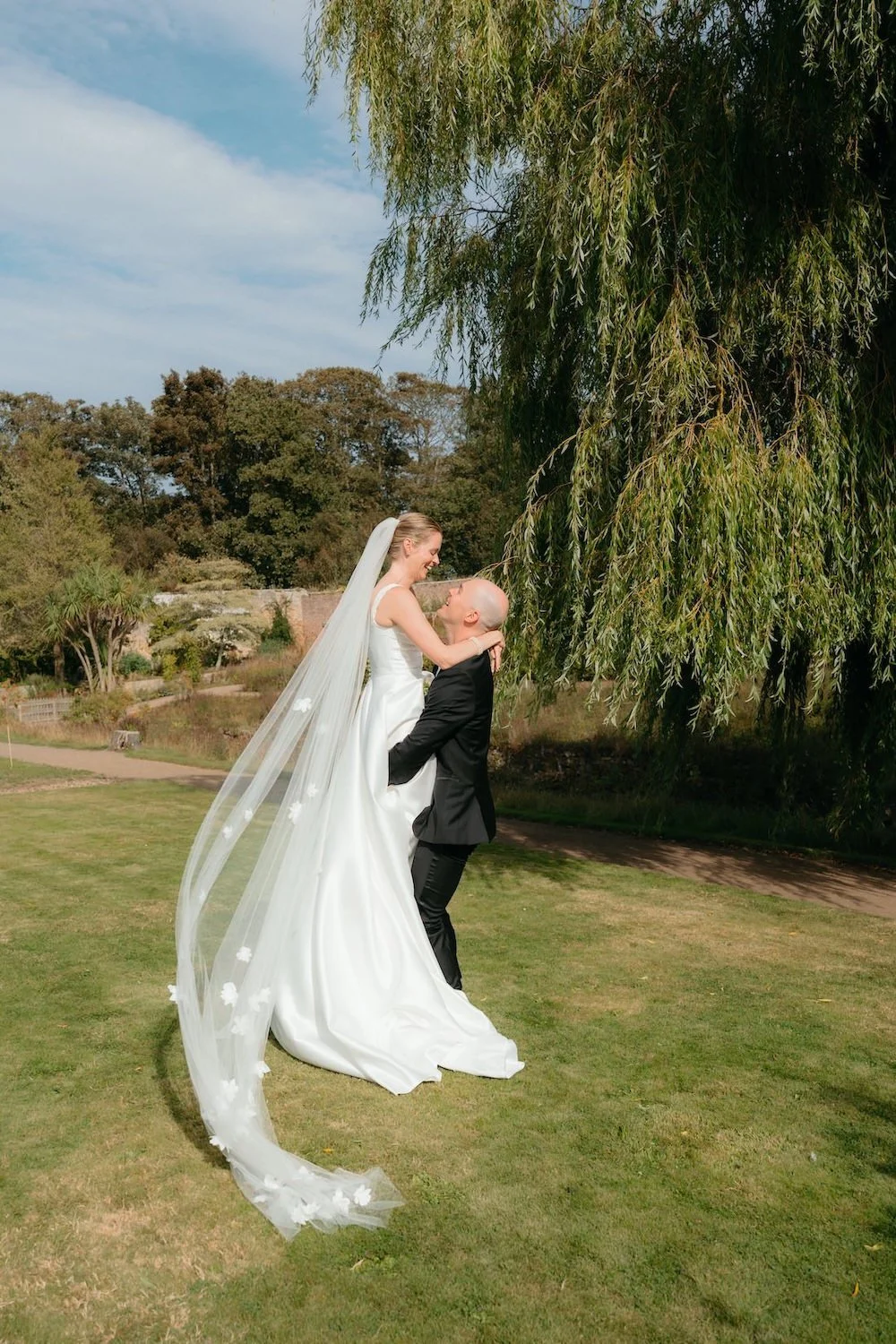 Cambo-Estate-Wedding-St-Andrews-Wedding-Planning-Clementine&Co-Wedding-Events-Charlotte-Spencer-Thistle-Photography-First-Look-Portraits-20.jpg