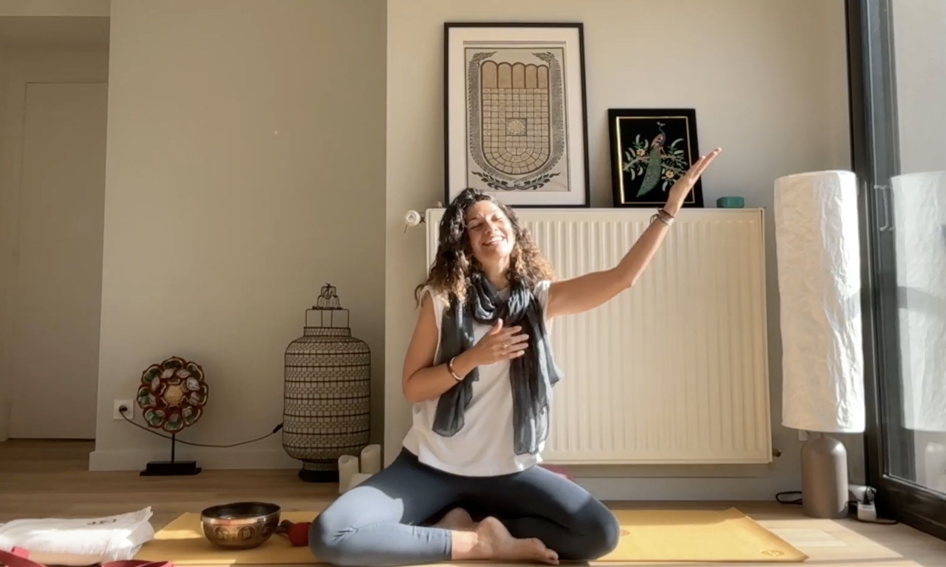 yoga-liberation-emotions-surya-ragazza-holistique.png