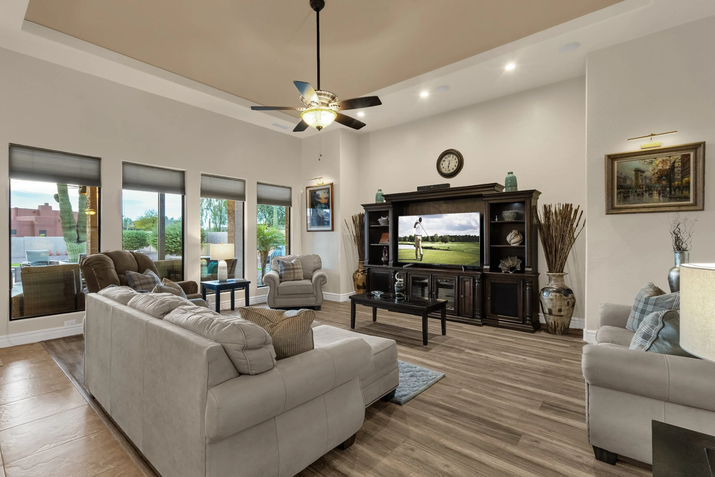 006_Living Room.jpg