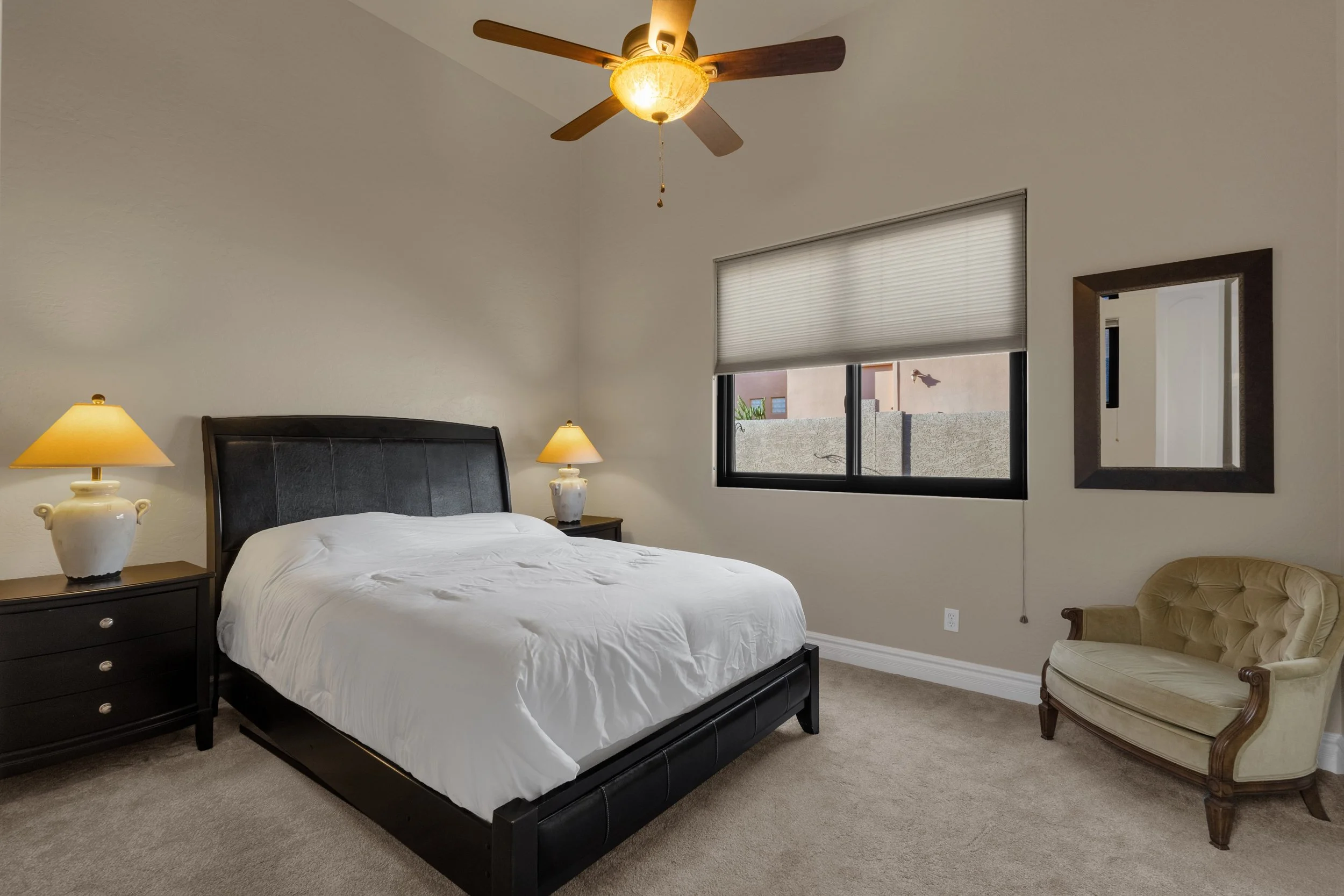 014_3rd Bedroom.jpg
