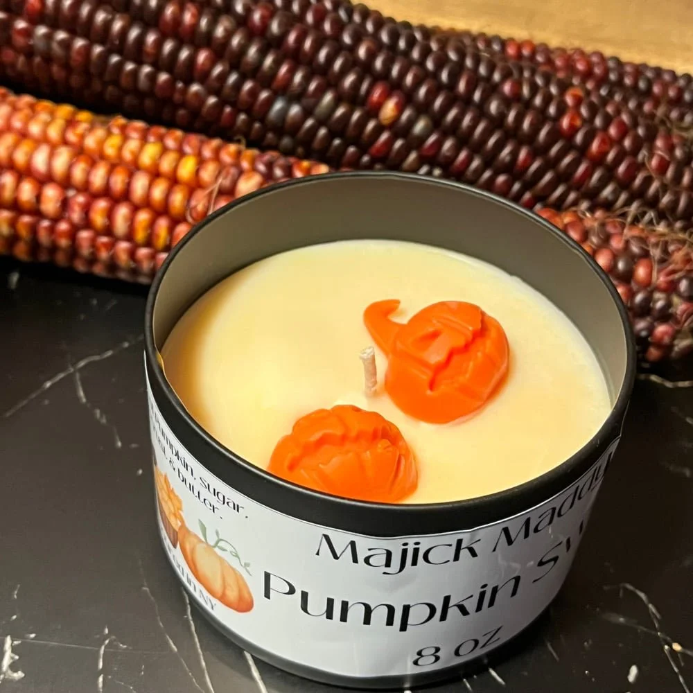 pumpkin-swirl-candle.jpg