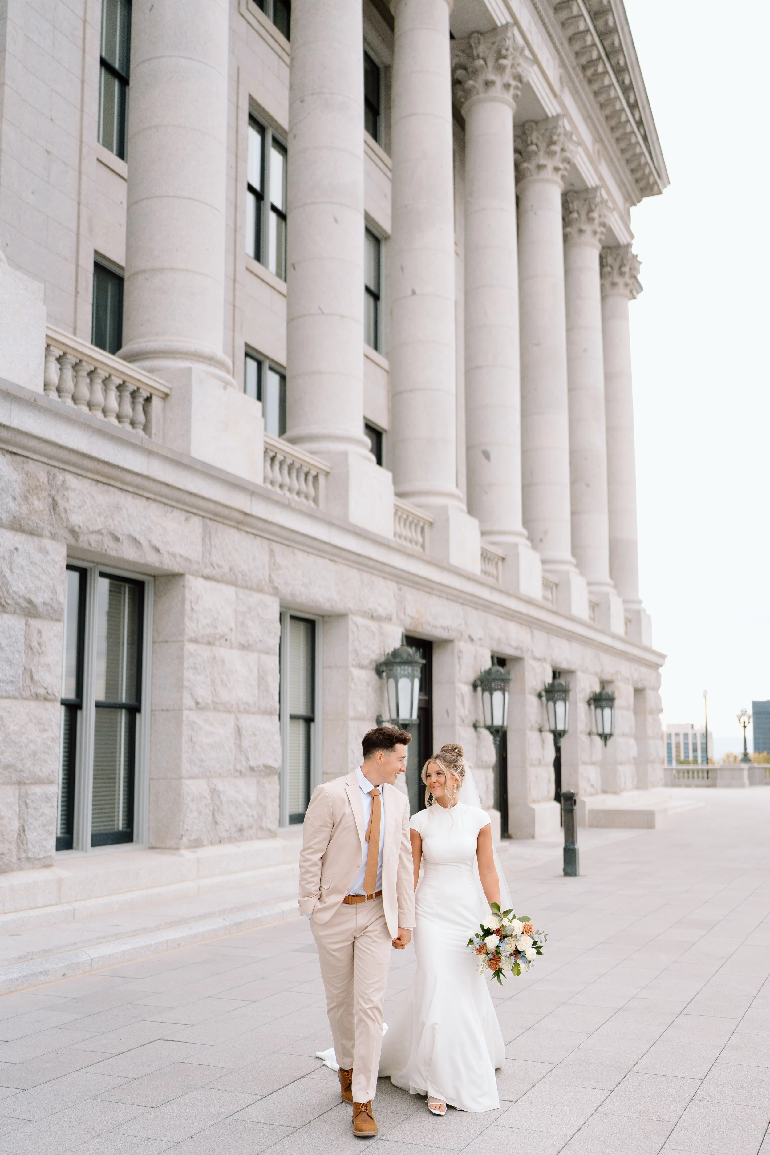 Romantic Utah State Capitol Bridals | Elegant Salt Lake City Bridal Portraits