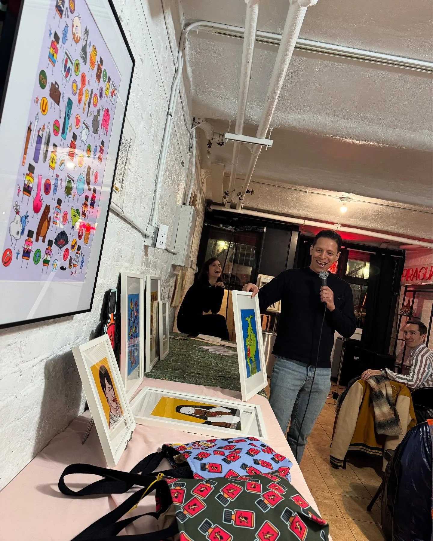 Thank you so much to everyone who came out for HOTW last night 💕 Getting motivated to do ~anything~ right now, especially after dark in 20 degree weather, is not easy. This community is so engaged and supportive of each other - what a joy to witness