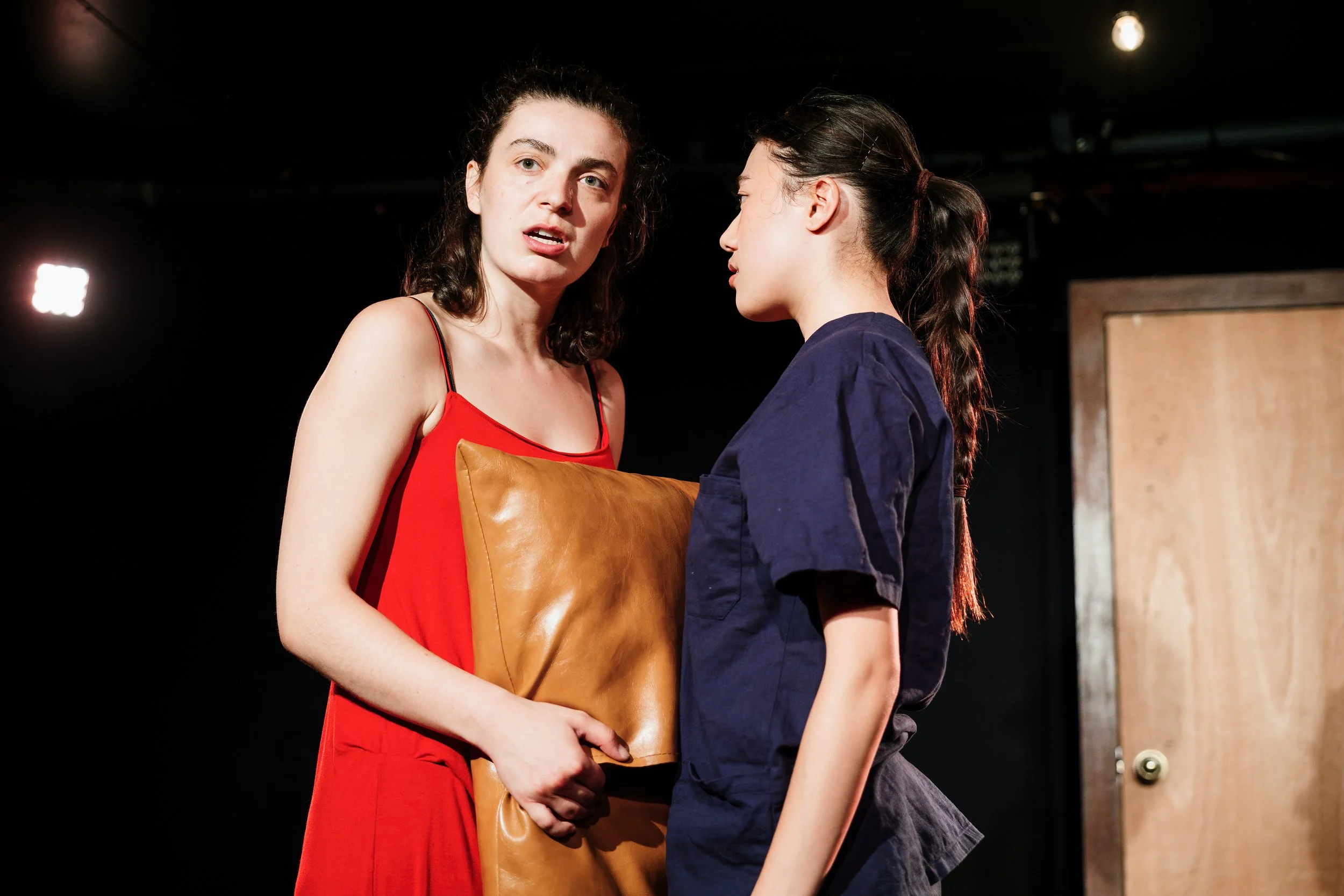 Flicker@Pleasance_(c)Alex Brenner__93_5617_dx_s.jpg