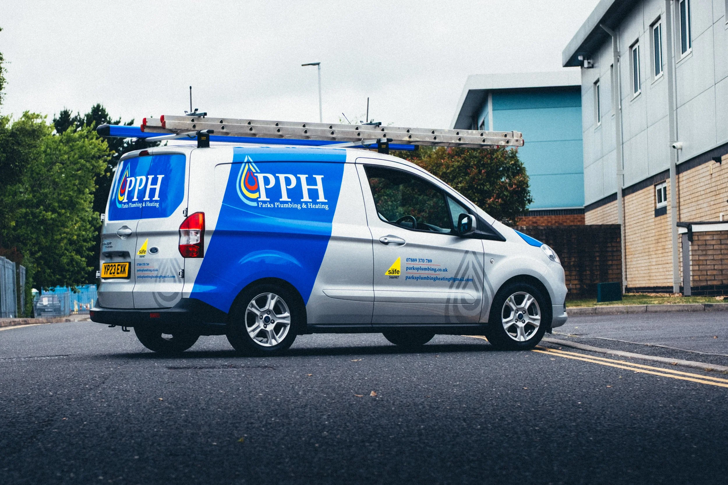 PPH - Transit Courier-11.jpg