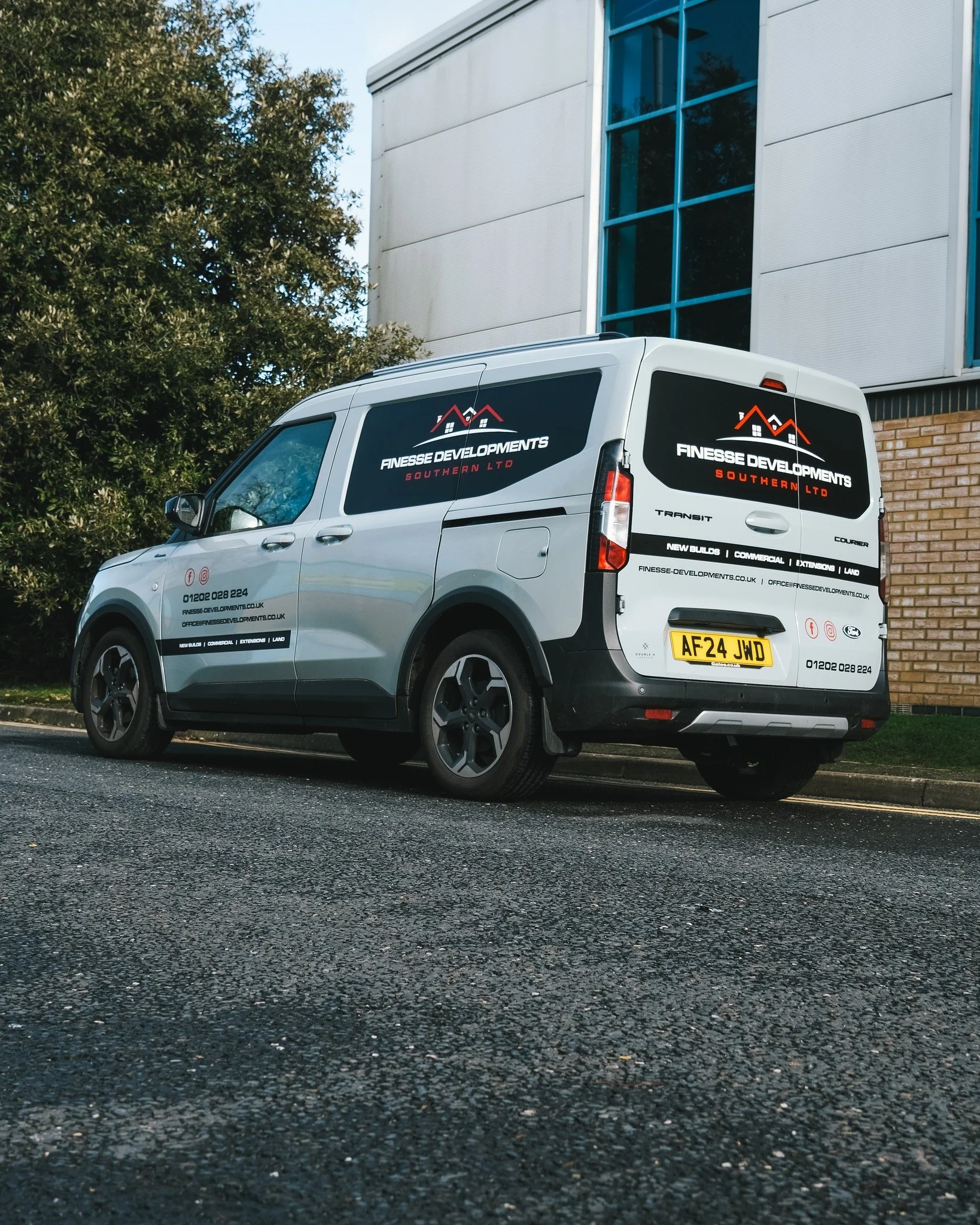 Transit Courier branding for Finesse Developments Southern

Satin black panel infills with gloss branding for a clean, modern contrast.