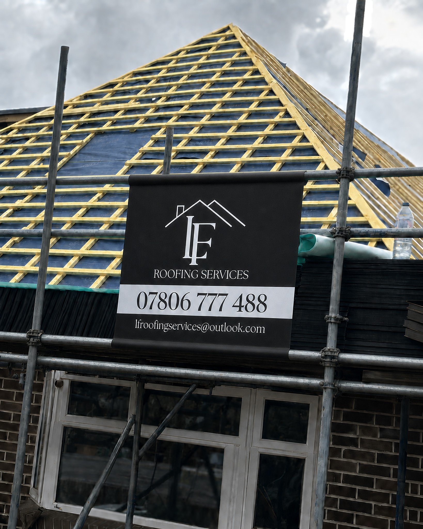 Scaffold banner produced for @lf_roofingservices 

A simple and cost effective way to keep your business visible while you&rsquo;re working on site, and easy to take with you when the job is finished.

Available in a wide range of sizes with complete