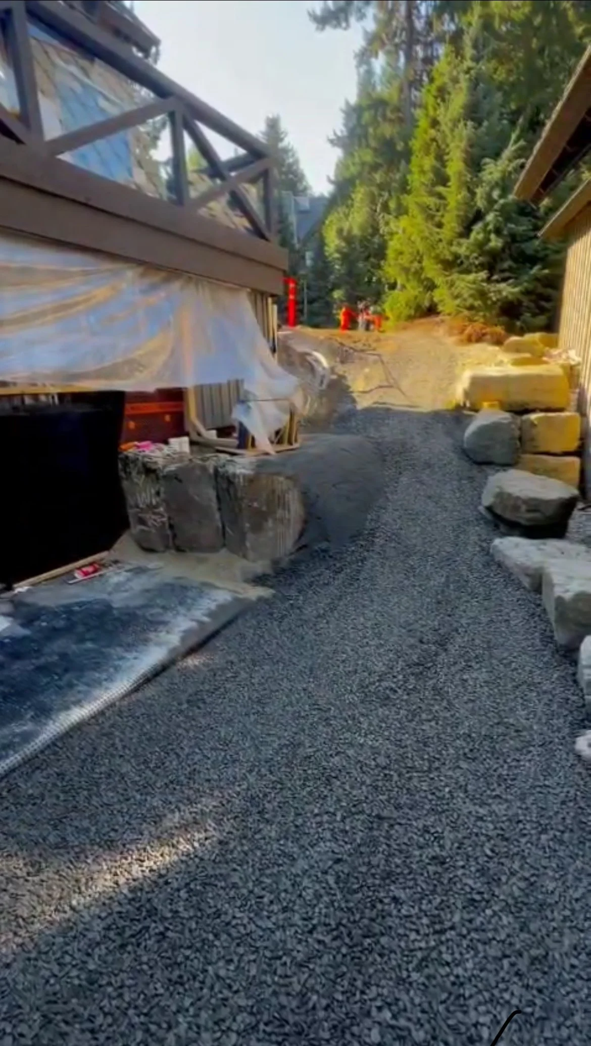 Even spread of gravel for homeowners driveway