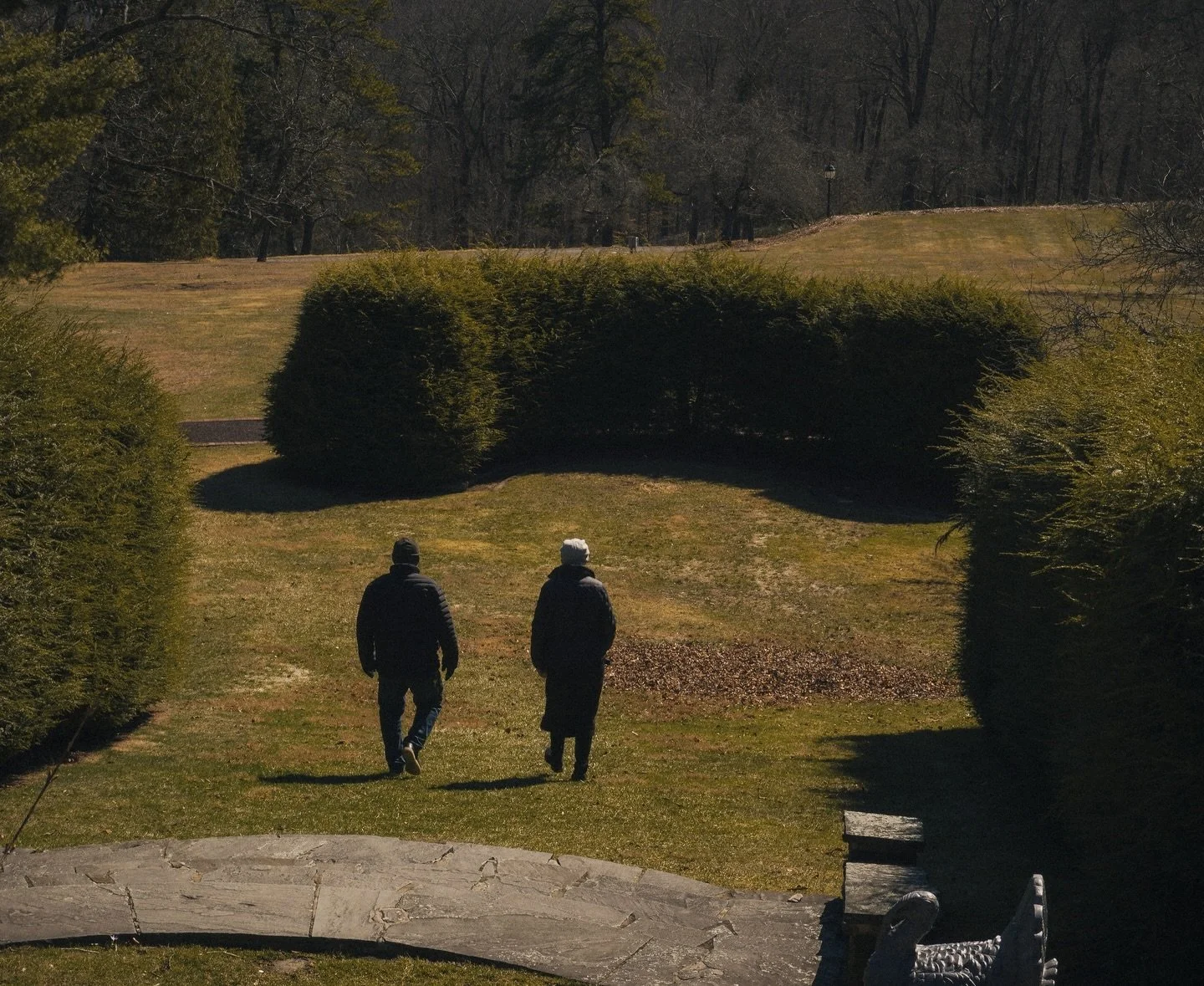 whispers of spring 
milford pa
spring &lsquo;25
..

#milfordpa #njphotography #nyphotography #vintagephotographer #affordablephotographernj