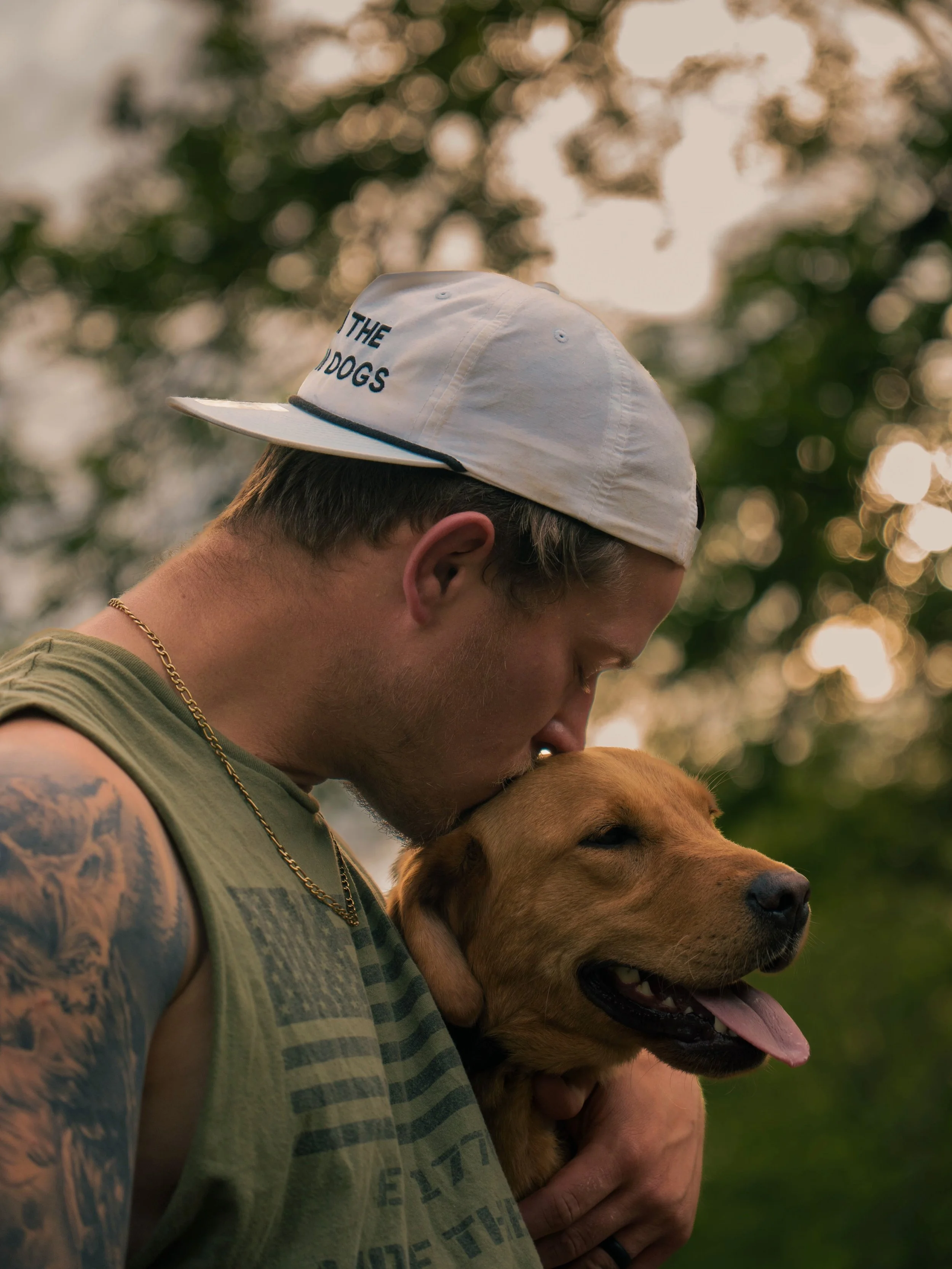 Golden hour with this golden girl

@beaverrunk9