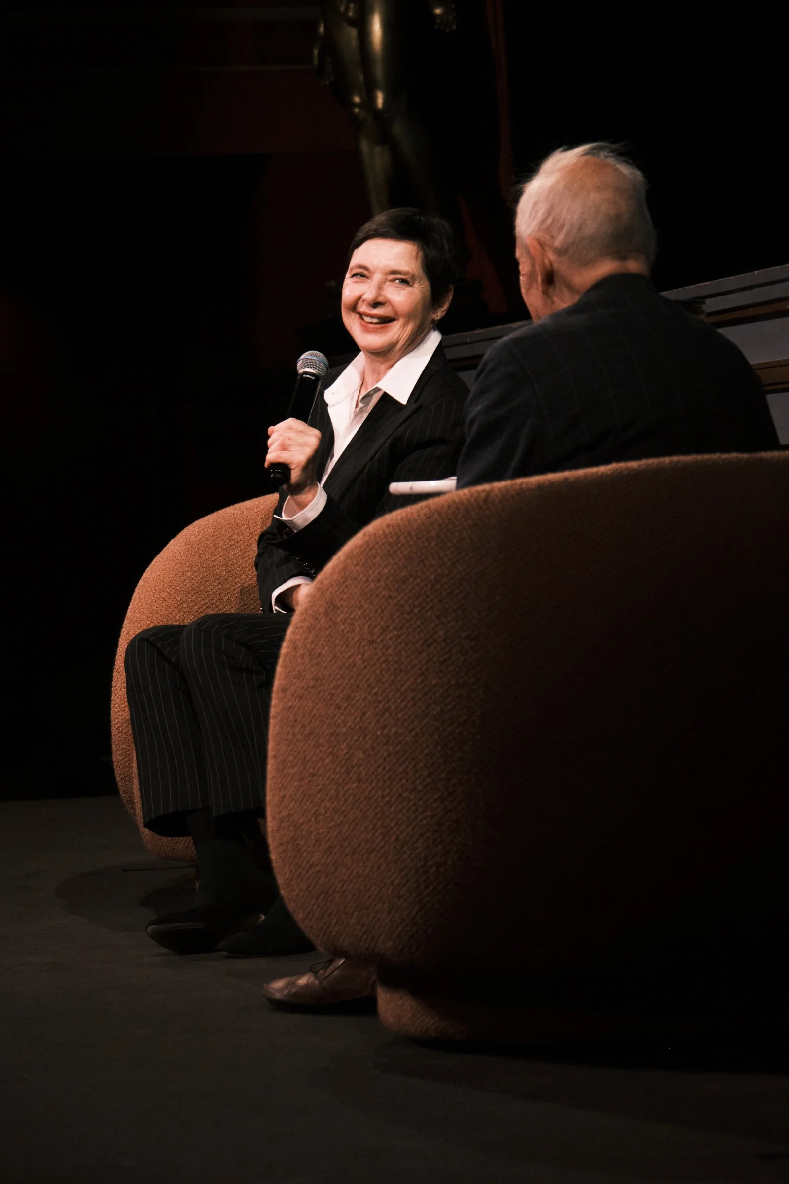 Juni Lee @junilee_ 2025.11.15 2.jpg